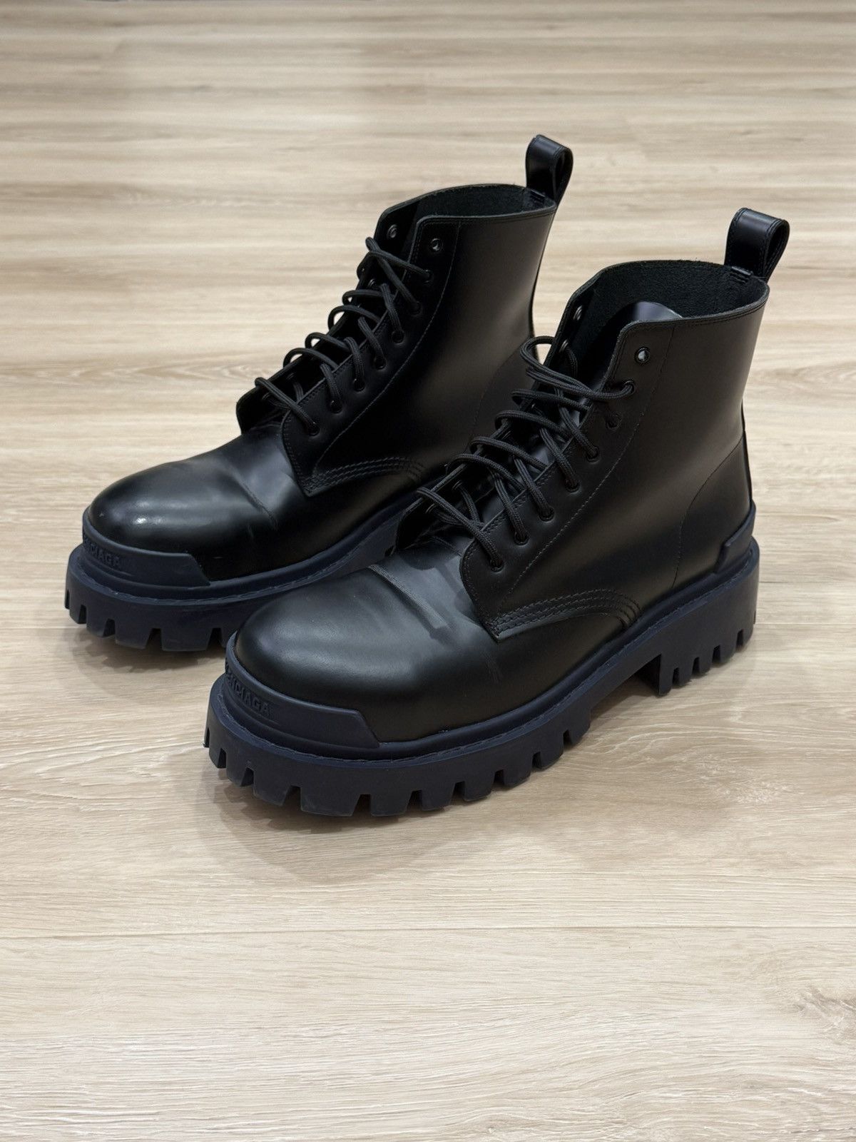 Balenciaga Balenciaga Strike Boots Size US 11 / EU 44 - 2 Thumbnail