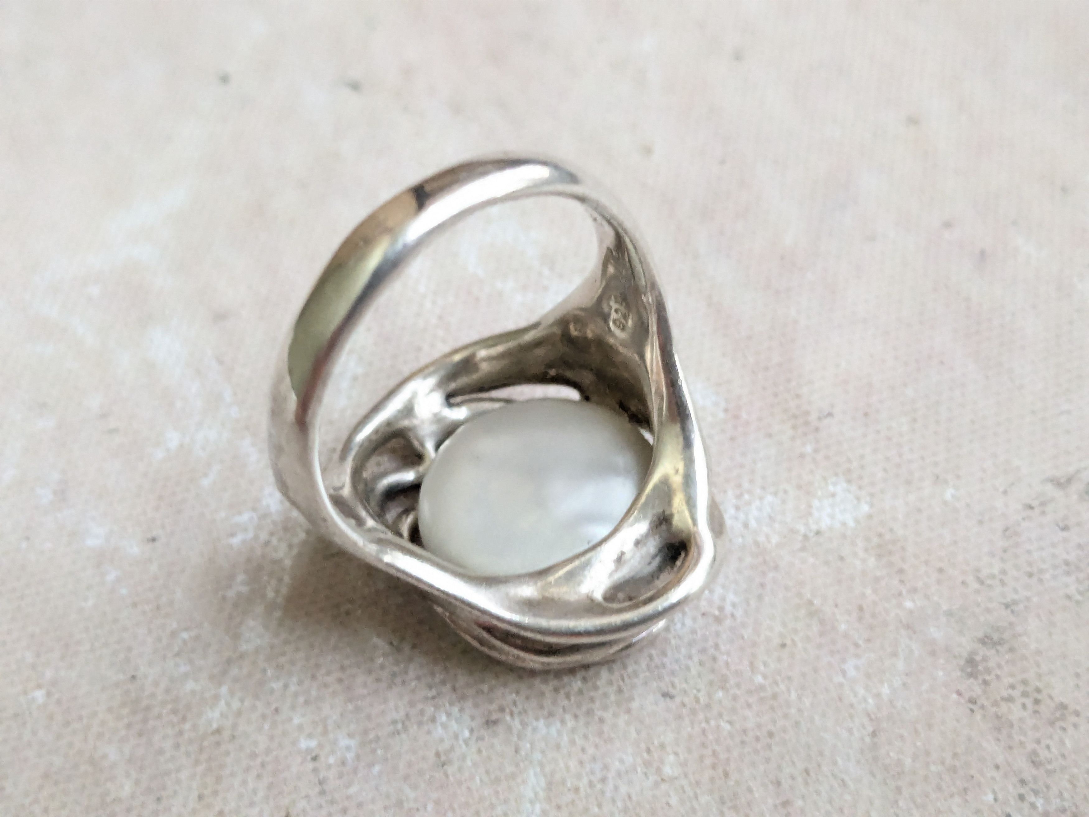 Sterling Silver Vintage Sterling Silver Ring Hagit Gorali Pearl 8 Size ONE SIZE - 11 Thumbnail