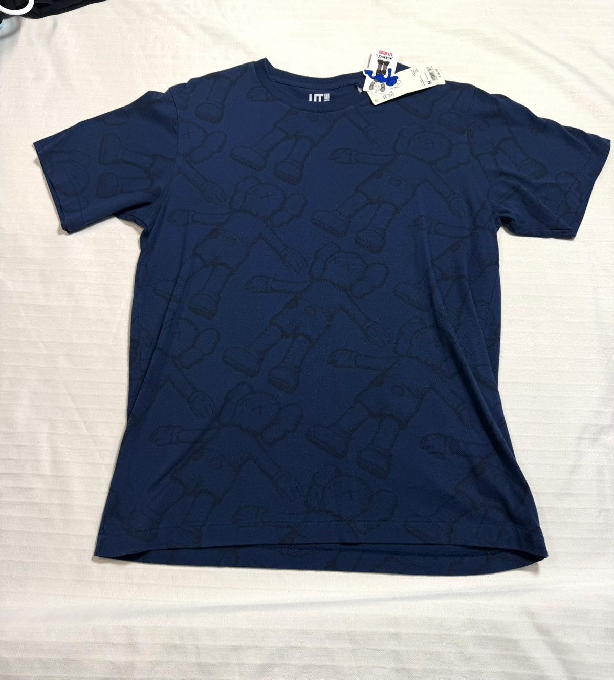 Kaws Kaws tee allover Size US M / EU 48-50 / 2 - 1 Thumbnail