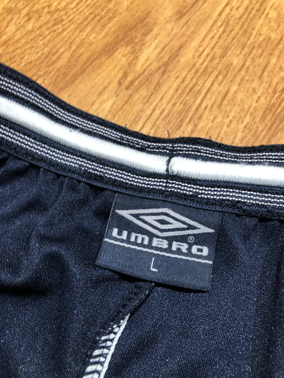 Umbro Vintage 90s Umbro shorts streetwear y2k Size US 34 / EU 50 - 5 Thumbnail