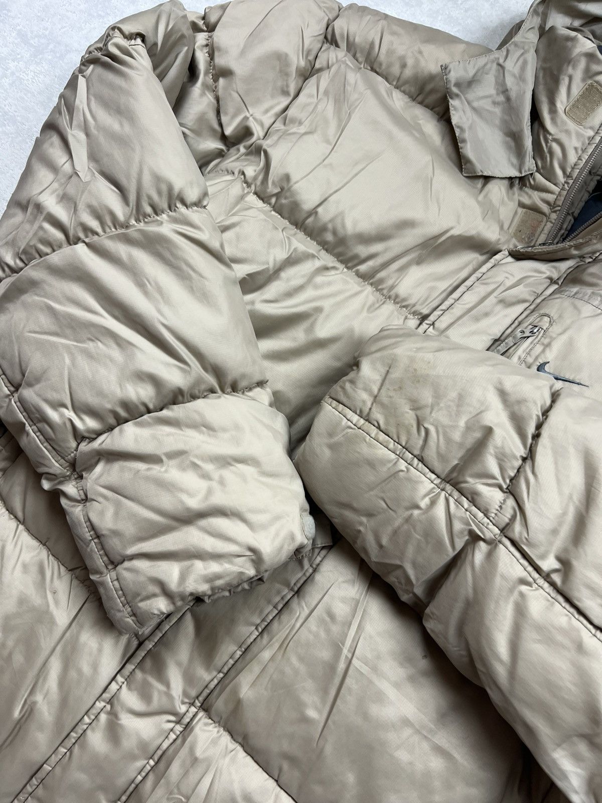 Nike 90s Nike Swoosh Vintage Y2K Oversized Hooded Puffer Jacket Size US XL / EU 56 / 4 - 7 Thumbnail