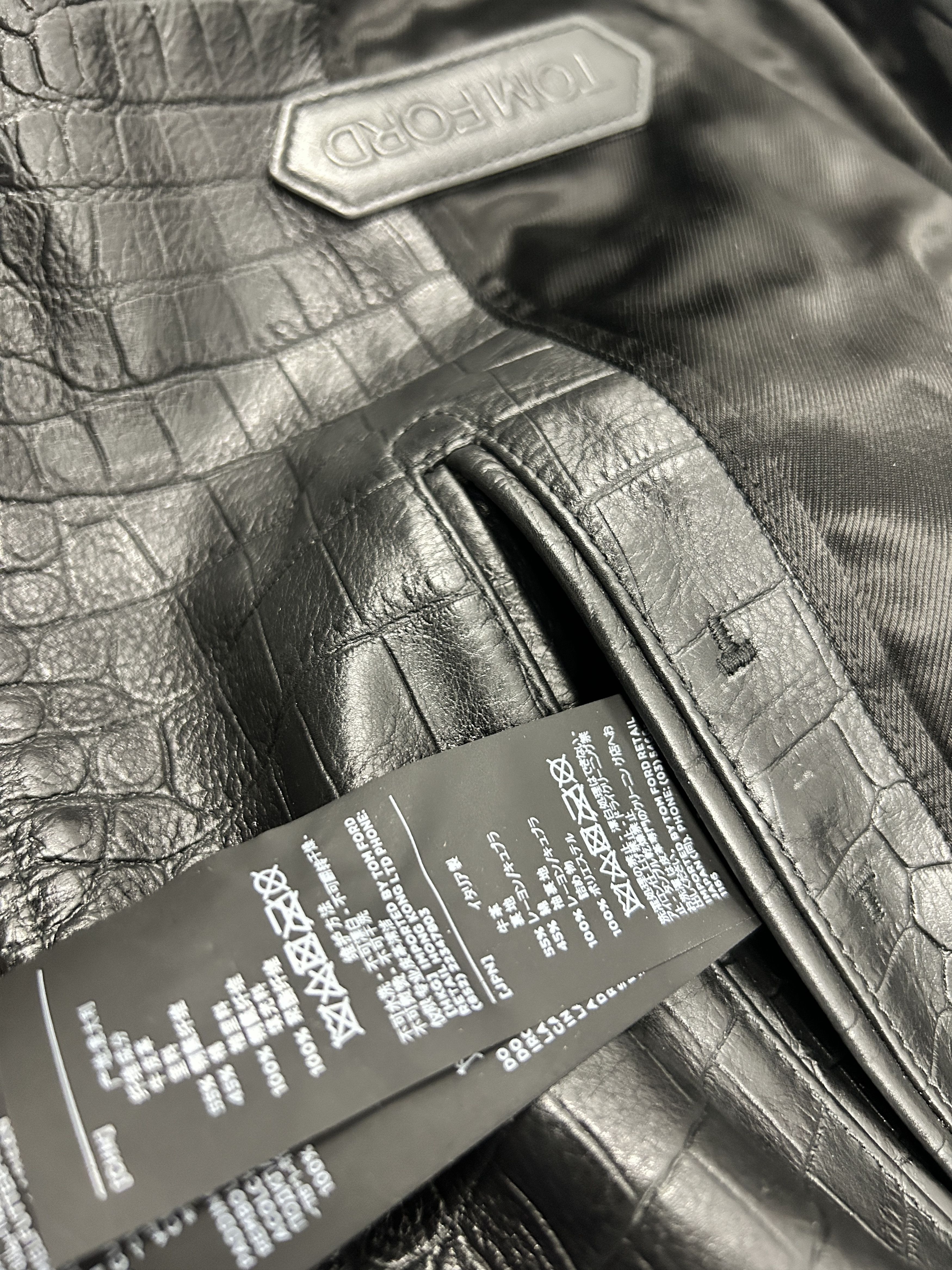 Tom Ford Tom Ford Leather Biker Crocodile Jacket in Black size It 52 Size US L / EU 52-54 / 3 - 22 Thumbnail