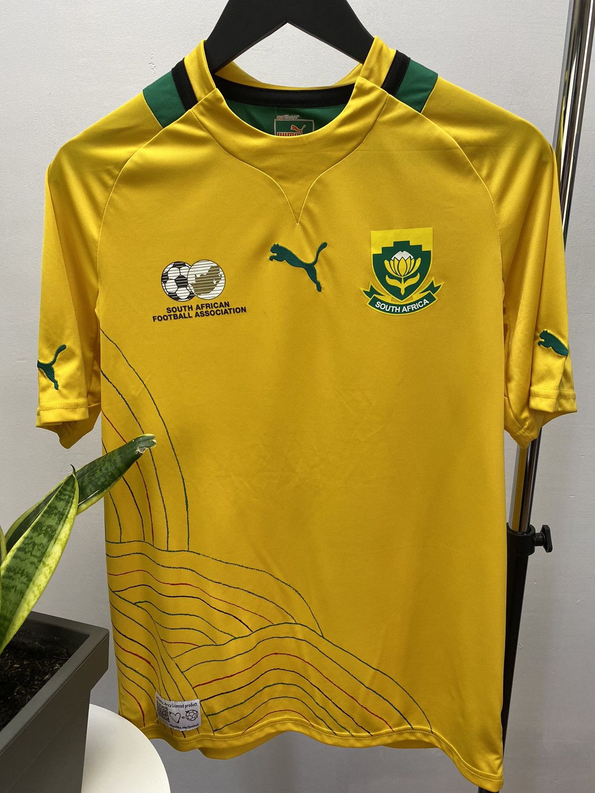 Nike South Africa 2012 2013 Home Jersey Football Soccer Shirt Kit Size US M / EU 48-50 / 2 - 4 Thumbnail