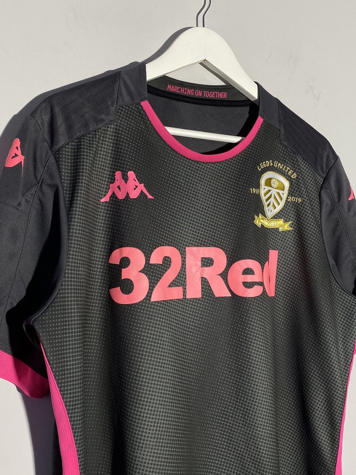 Kappa Kappa Leeds United 2019 2020 Football Shirt Soccer Jersey Size US L / EU 52-54 / 3 - 3 Thumbnail