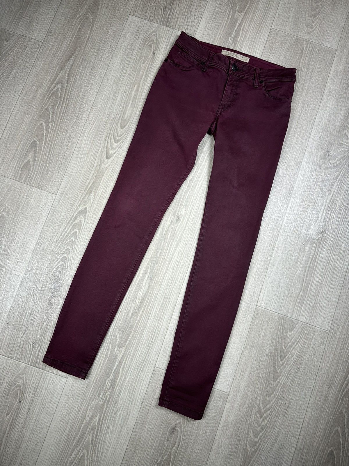 Burberry Vintage Burberry Brit Skinny Low Rise Jeans Size 25" / US 0 / IT 36 - 2 Thumbnail