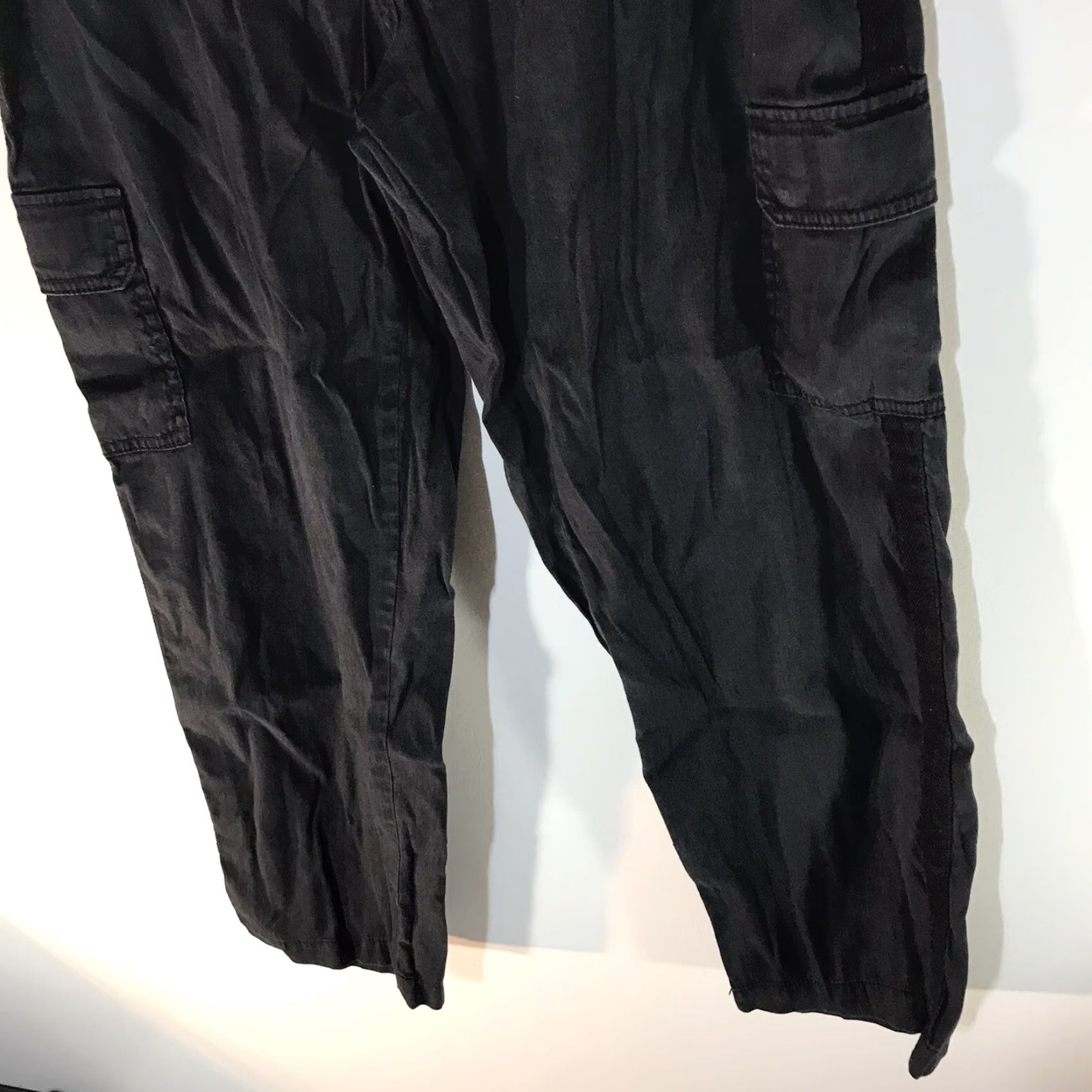 Vintage VINTAGE Chico's Cropped Cargo Pants Women's Size M Black Linen Blend Casual Spring Summer Fall Size 32" / US 10 / IT 46 - 3 Thumbnail