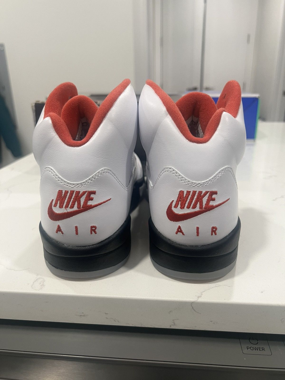 Jordan Brand Jordan 5 retro 2020 sz 8.5 fire red Size US 8.5 / EU 41-42 - 9 Thumbnail