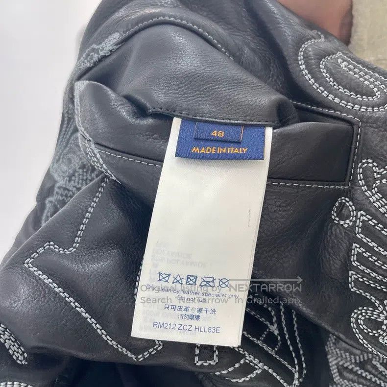 Louis Vuitton Louis Vuitton Black embroidered aviator leather jacket Size US M / EU 48-50 / 2 - 5 Thumbnail