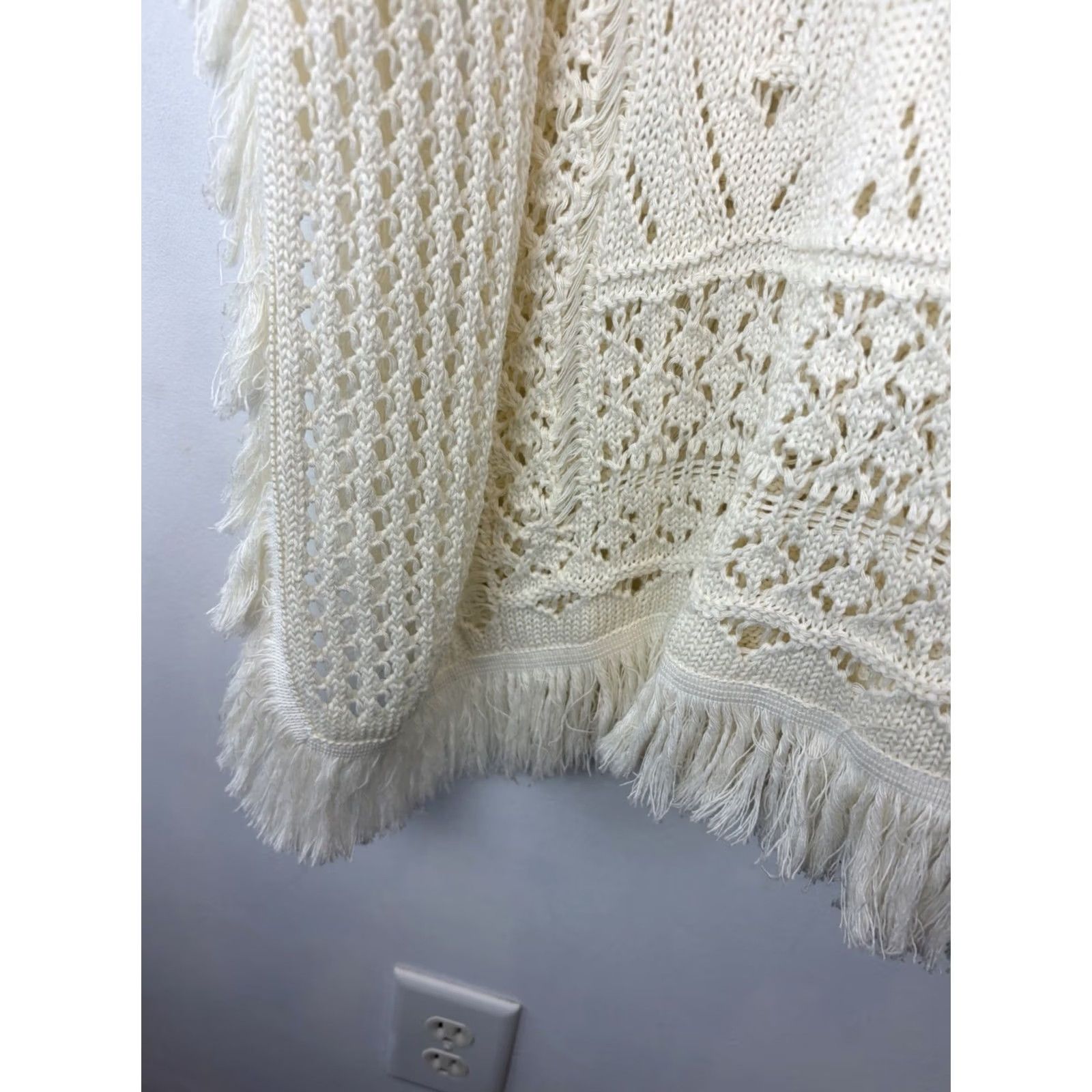 Vintage Ulla Popken Sweater Women 2X Ivory Tunic Plus Open Knit Fringe Boho Poncho Cottage Core Size XXL / US 16-18 / IT 52-54 - 4 Thumbnail