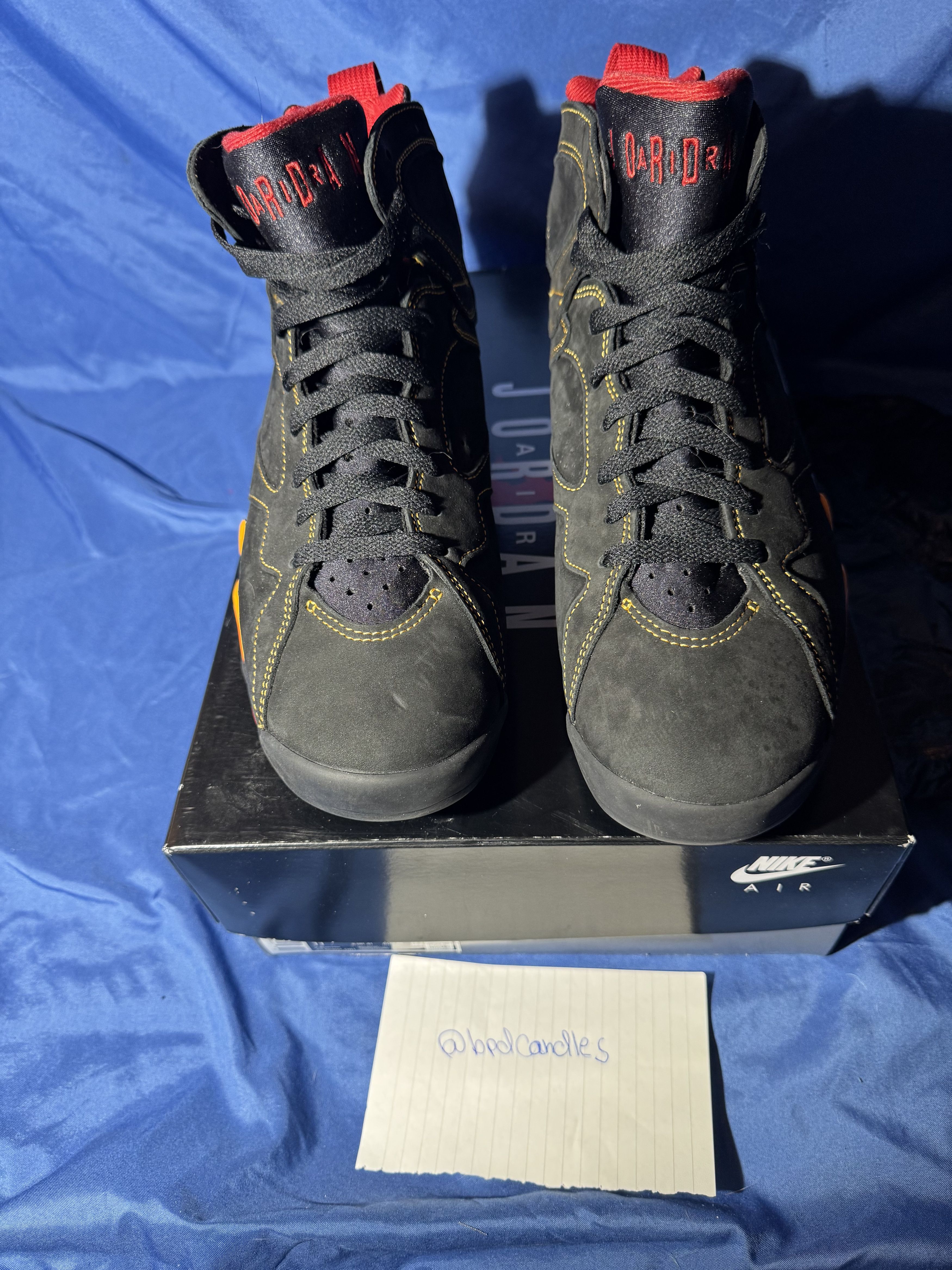 Air Jordan 7 retro black/citrus-varsity red size 9.5