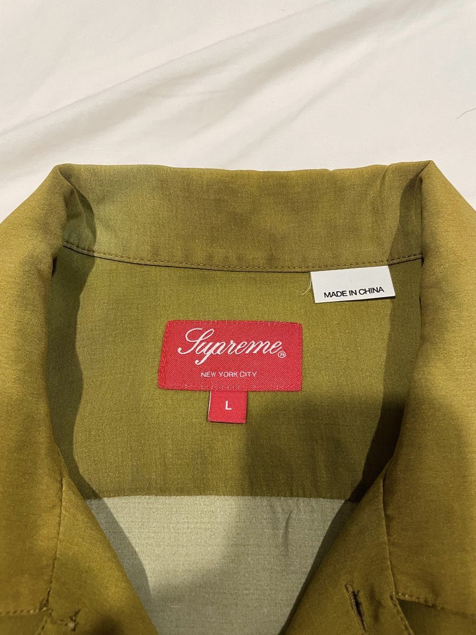 Supreme Supreme Skulls S/S Shirt FW22 Size US L / EU 52-54 / 3 - 6 Thumbnail