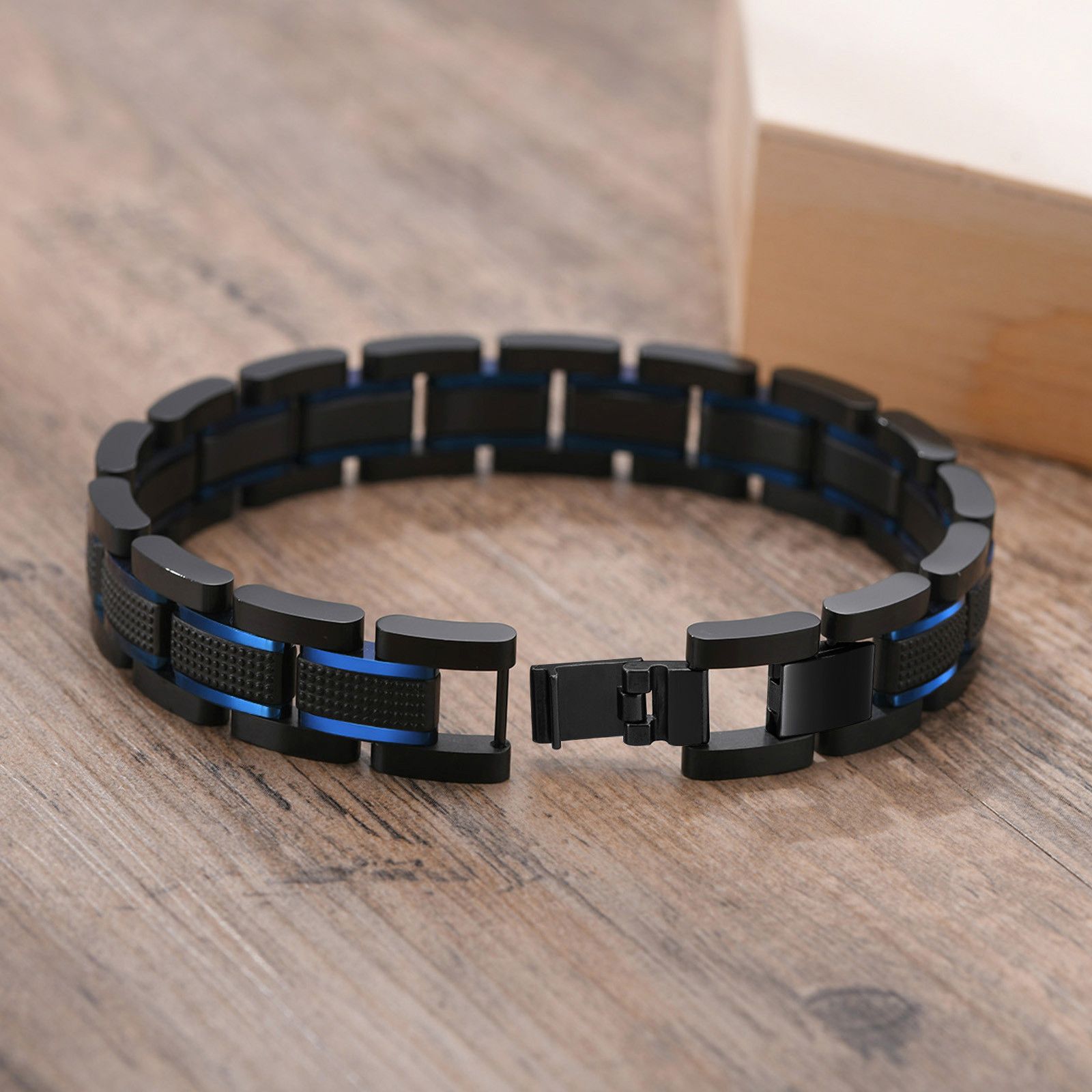 Other Luxury Black Strap Stainless Steel Bracelet Size ONE SIZE - 2 Thumbnail