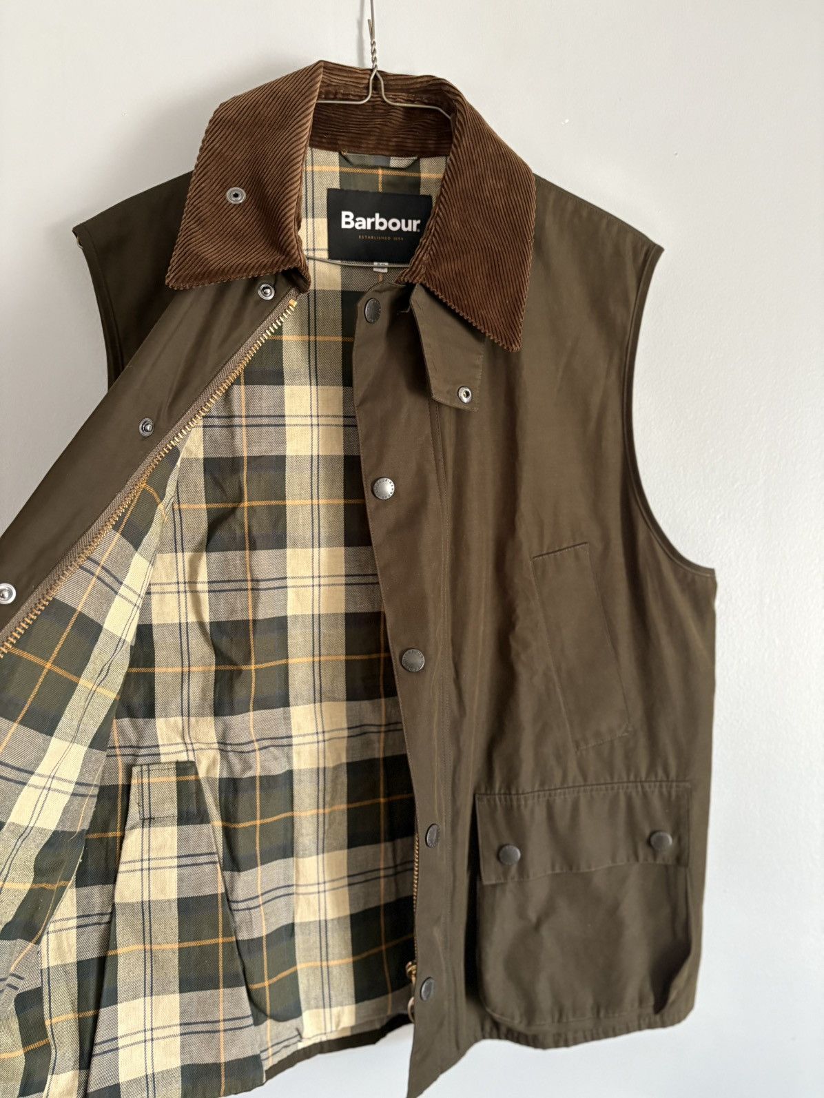 Barbour x FREAK’S STORE Bedale Vest Peach Skin AW23 Sage