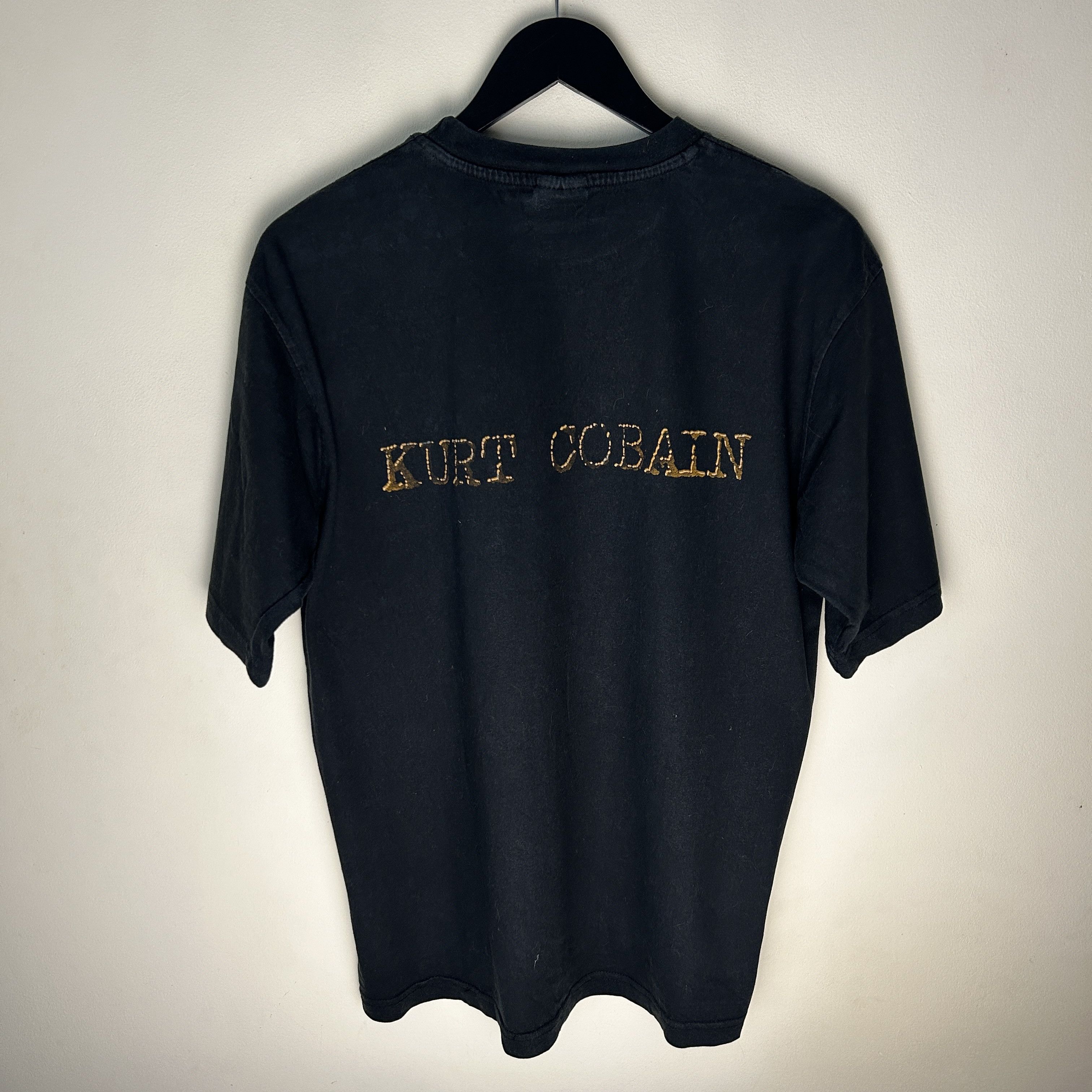 Band Tees Vintage Kurt Cobain Nirvana Band T-shirt Size US XL / EU 56 / 4 - 2 Thumbnail