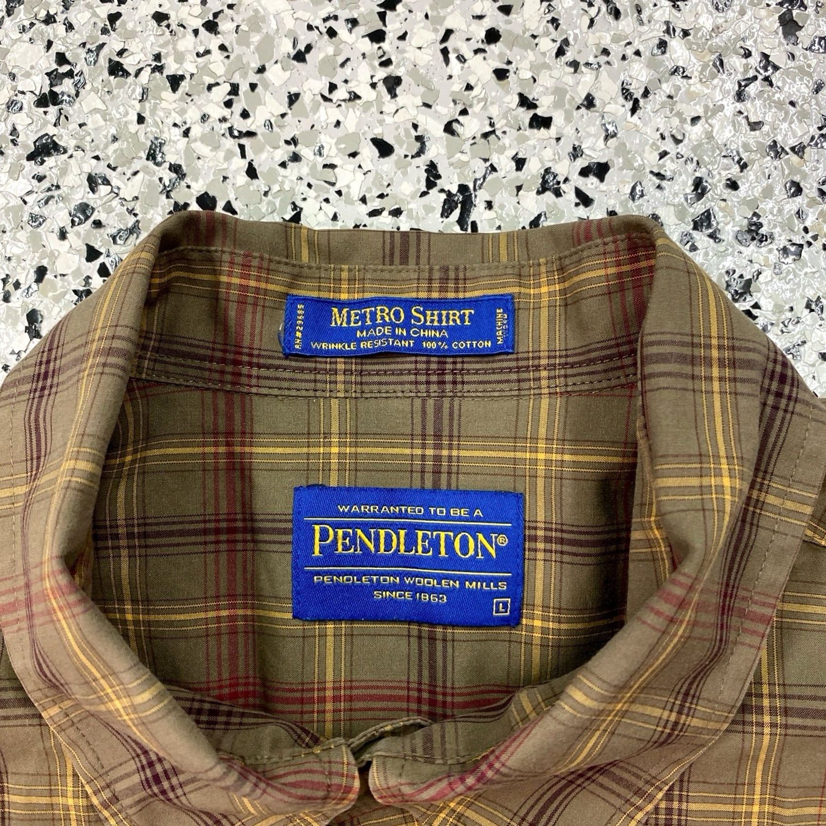Pendleton Pendleton Metro Shirt Plaid Button-Down Front Wrinkle Resistant Men’s Large Size US L / EU 52-54 / 3 - 2 Thumbnail