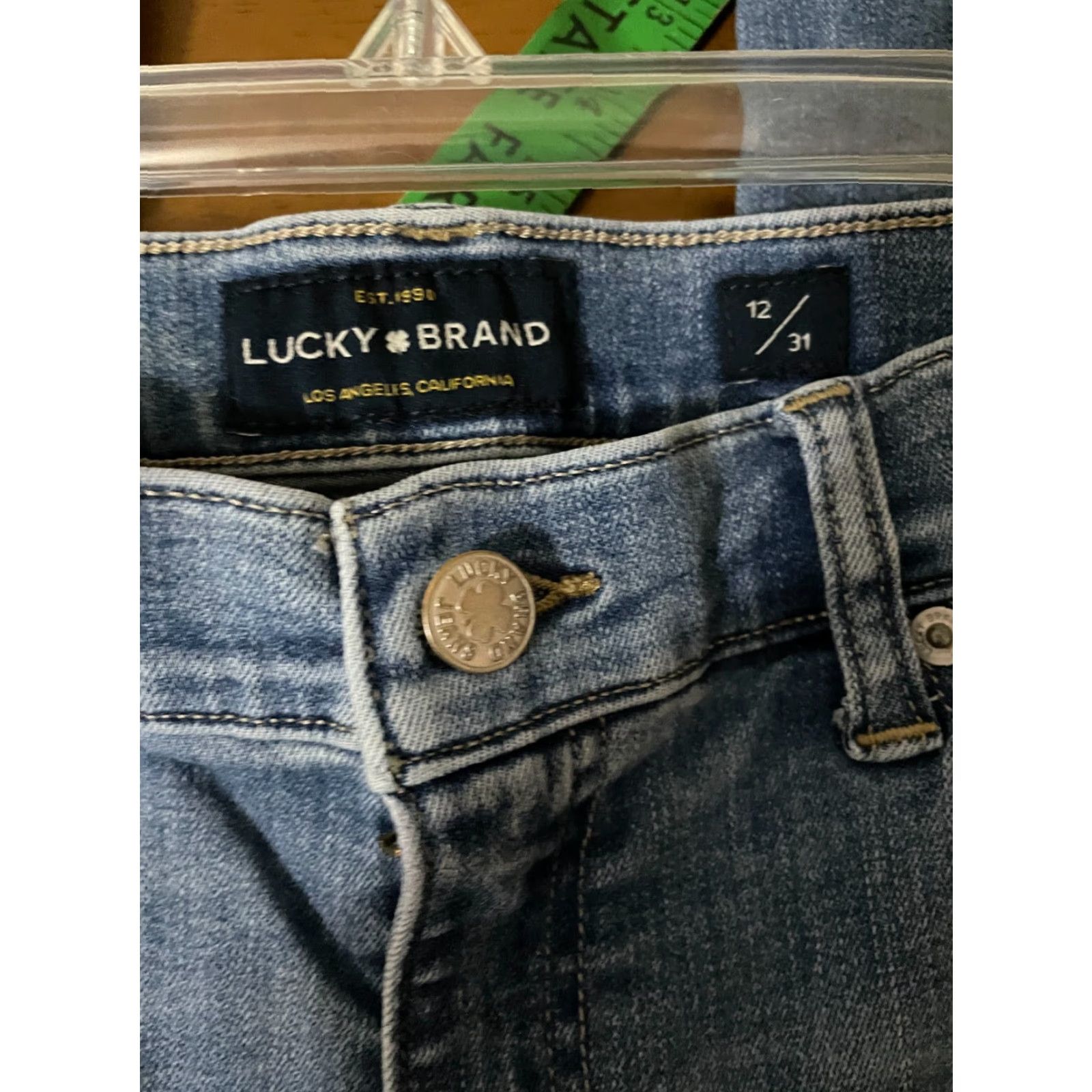Lucky Brand Lucky Brand Jeans Skinny Women Regular 12 Blue Denim Cotton Blend Zipper Stretch Mid Rise 8.5-10.5 N/A Tag 12/31 Regular VINTAGE No Size 34" / US 12 / IT 48 - 3 Thumbnail