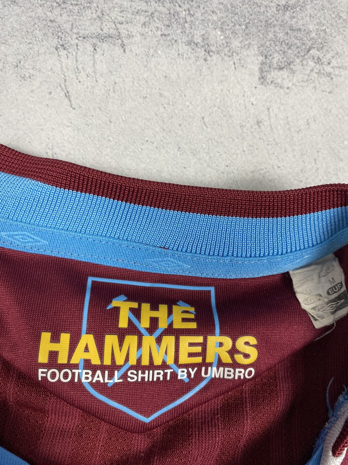 Umbro Umbro WEST HAM UNITED 2007 2008 HOME FOOTBALL SOCCER JERSEY Size US M / EU 48-50 / 2 - 11 Thumbnail