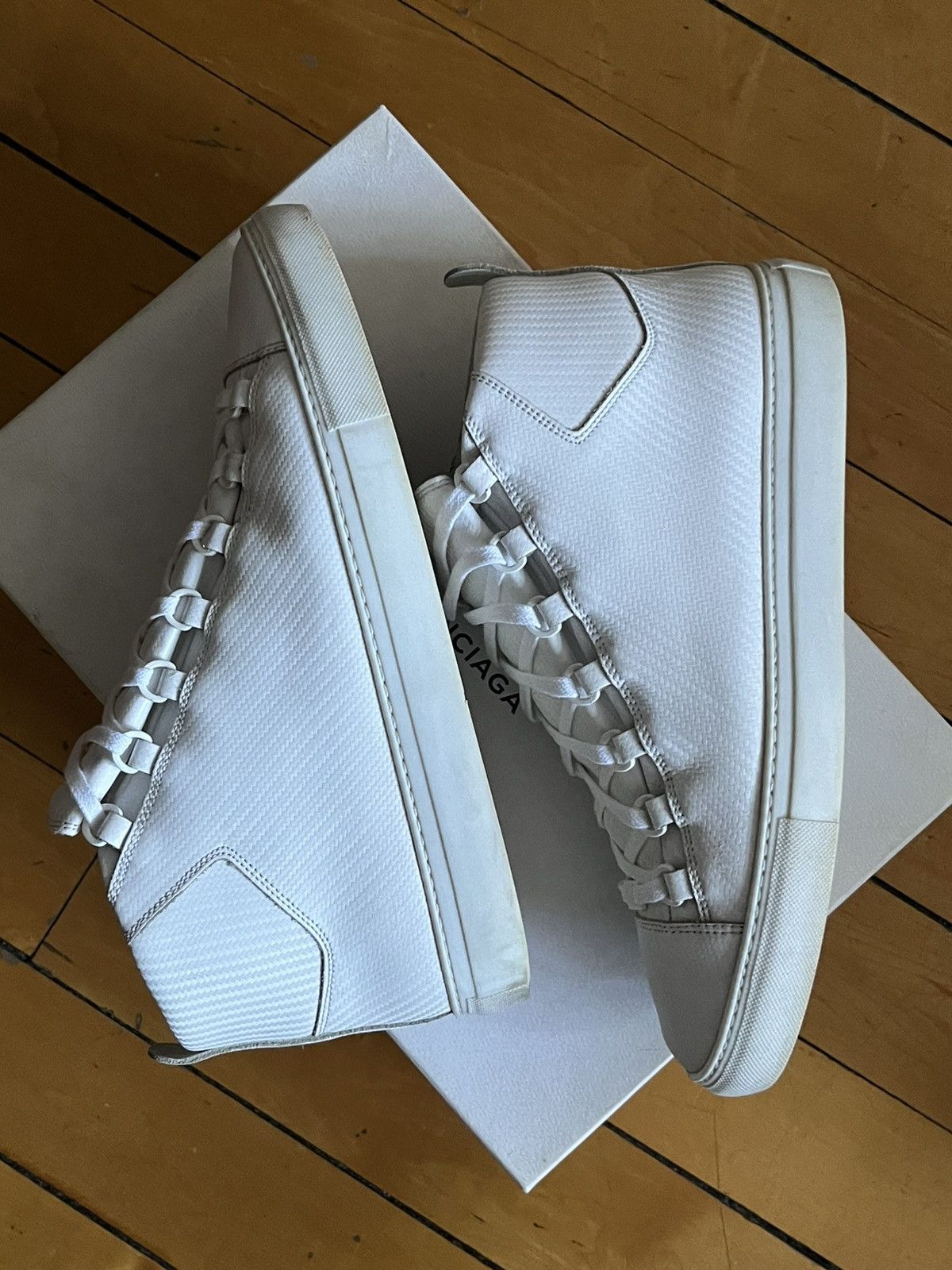 Balenciaga Balenciaga Arena White (EU 43) Size US 10 / EU 43 - 1 Thumbnail