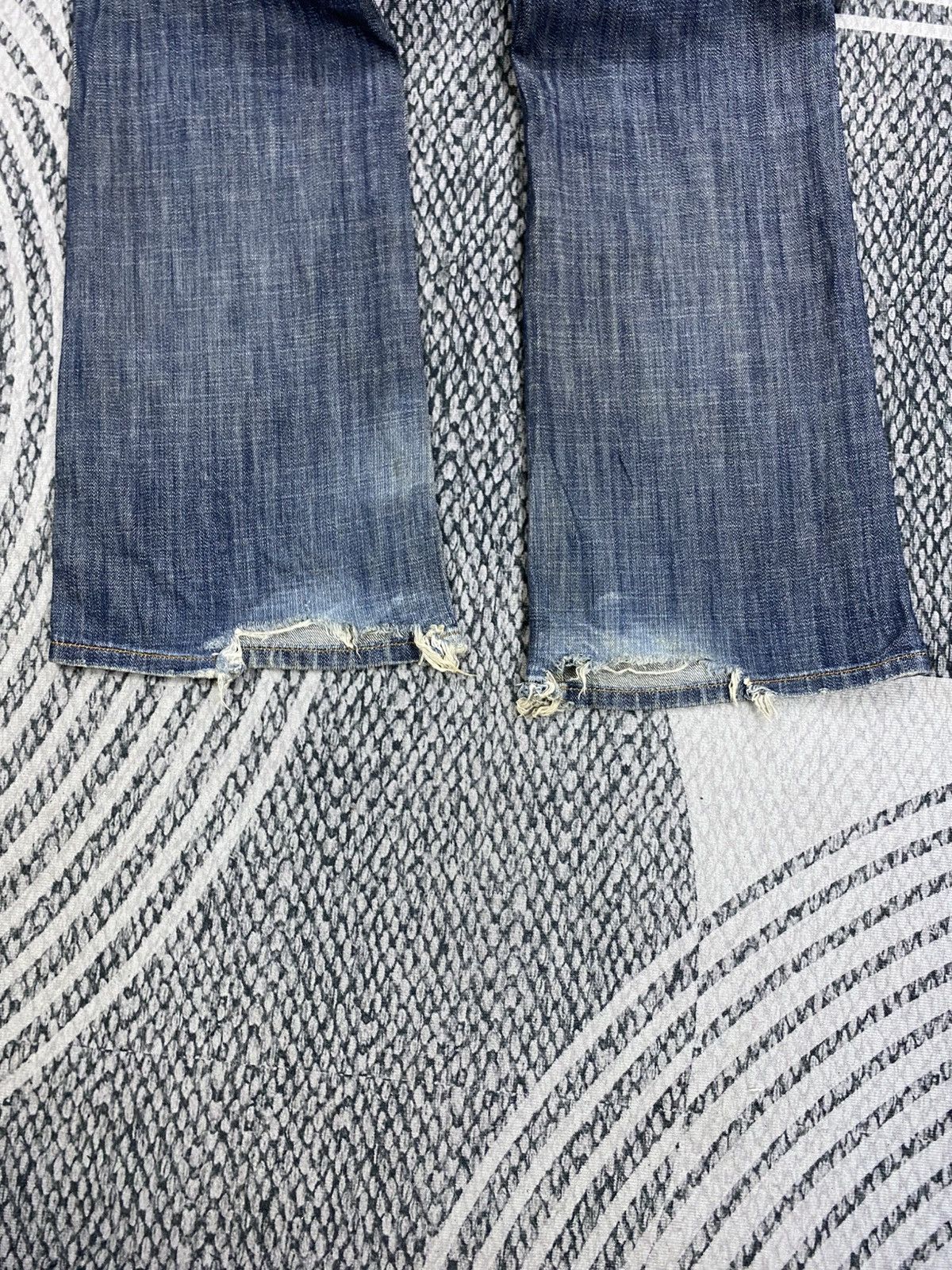 If Six Was Nine FLARED Garden Of Earthly Delights Distressed Denim Jeans Size US 33 - 11 Thumbnail