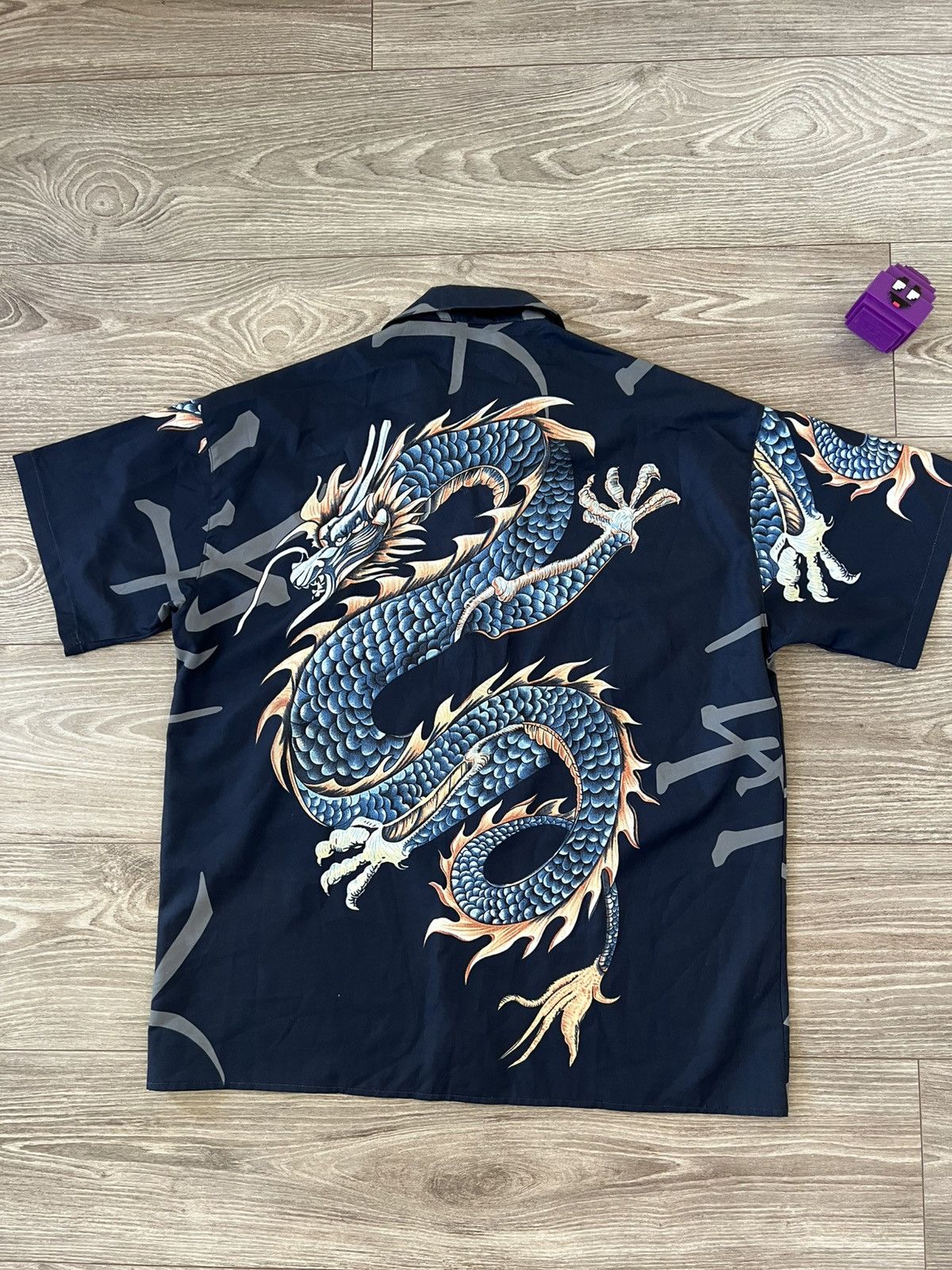 Affliction ‼️Archival Japanese Style Dragon Y2k Lite Weight Silk Tee‼️ Size US L / EU 52-54 / 3 - 17 Thumbnail