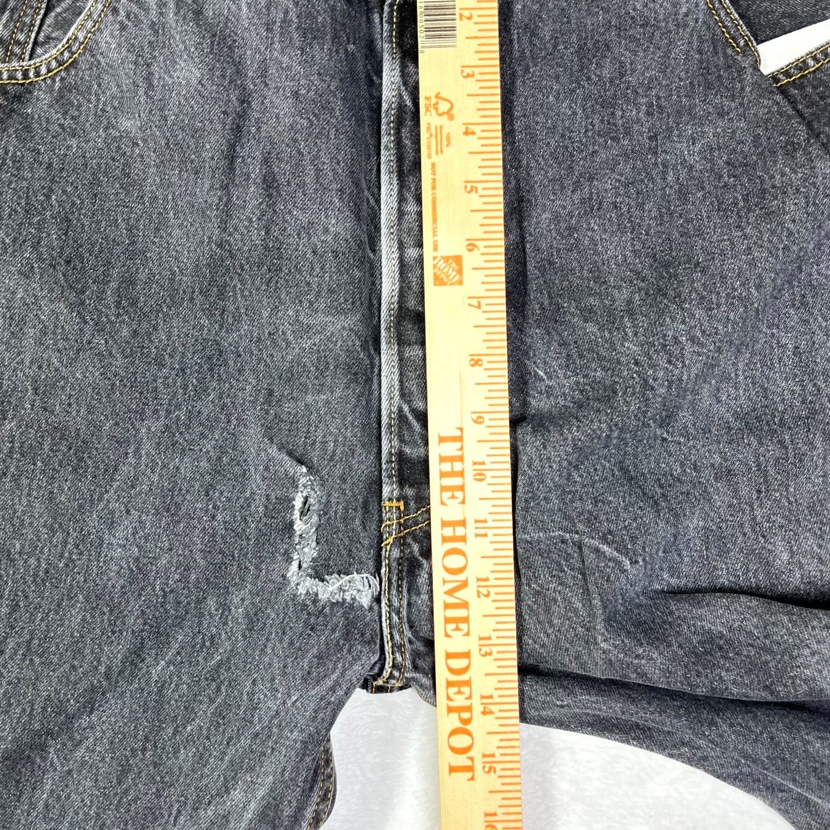 Levi's Levi's Jeans 501 Original Fit Straight Button Fly Gray Denim Distress 46x30 Mens Regular 501 USA 30" Rise 46" Waist Size US 30 / EU 46 - 2 Thumbnail