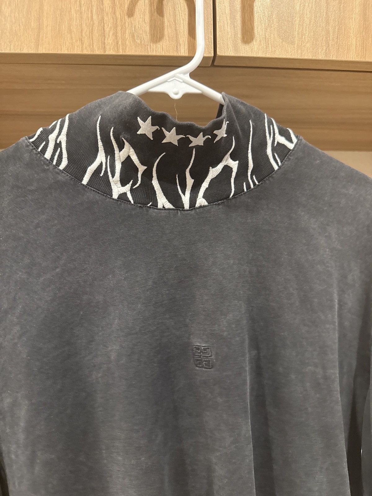 Givenchy Givenchy Paris collection longsleeve Size US L / EU 52-54 / 3 - 7 Thumbnail