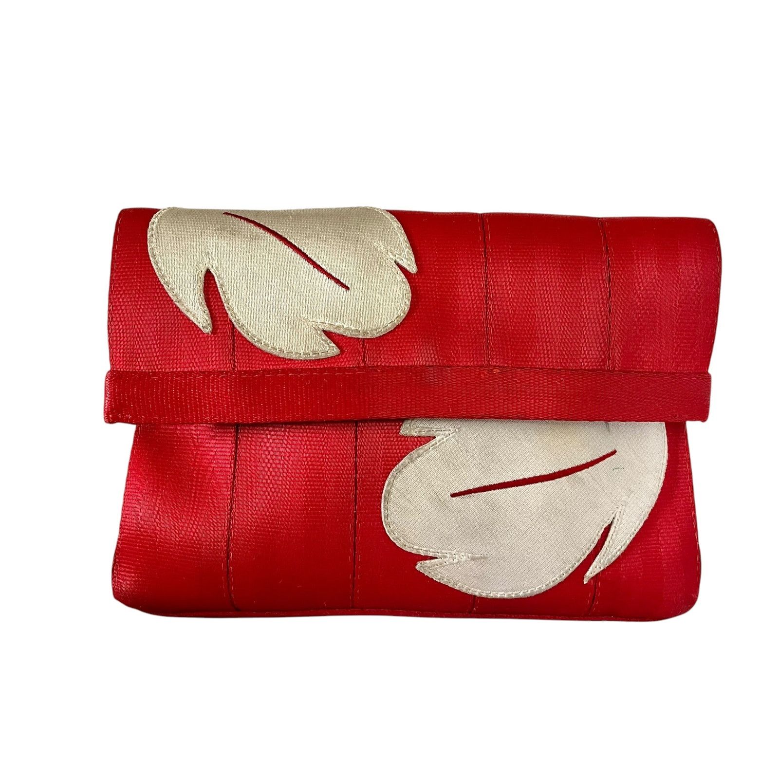 Disney Harveys x Disney Lilo Leaves Red Seatbelt Foldover Clutch Size ONE SIZE - 11 Thumbnail