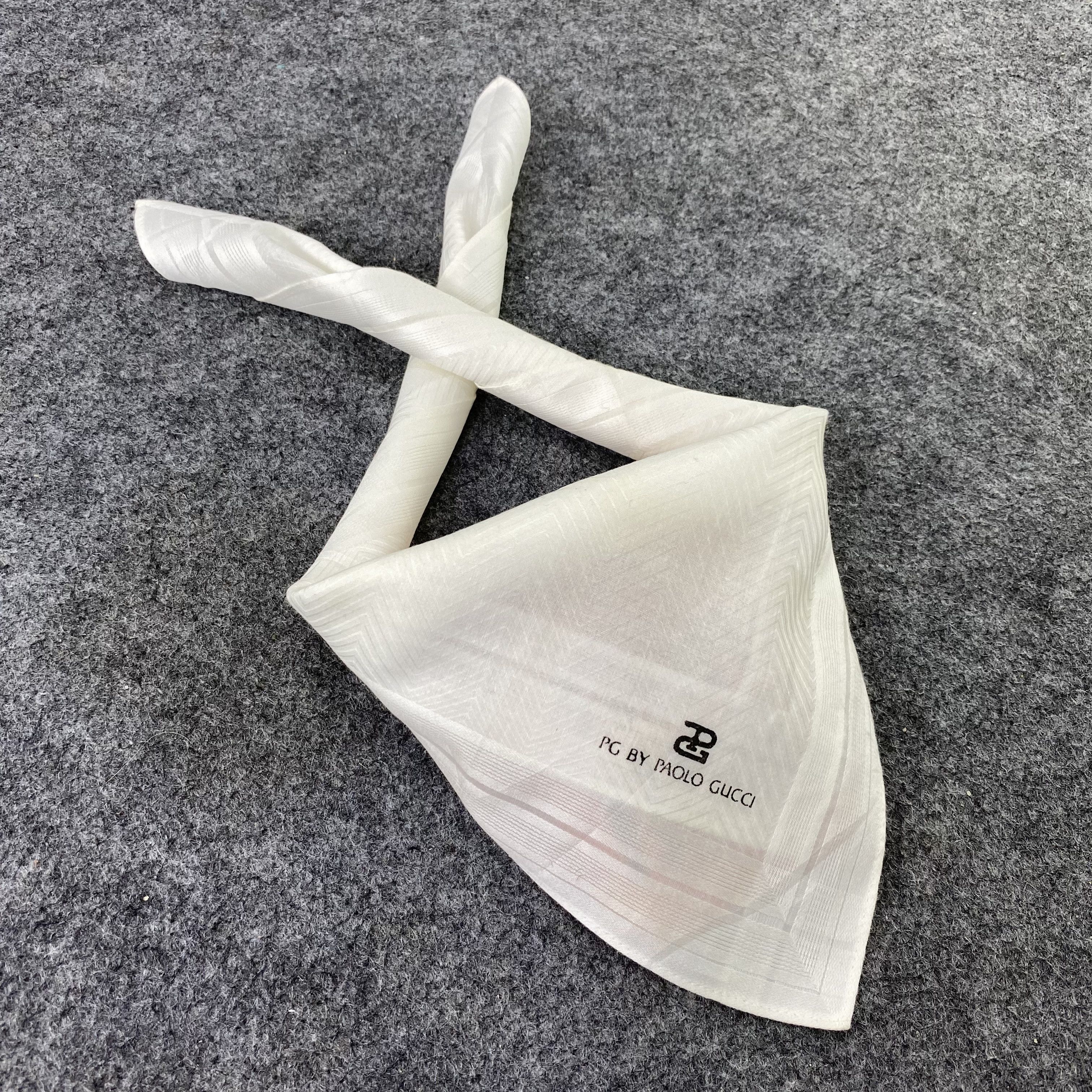 Paolo Gucci Paolo Gucci Handkerchief / Bandana / Neckerchief-B504 Size ONE SIZE - 1 Thumbnail