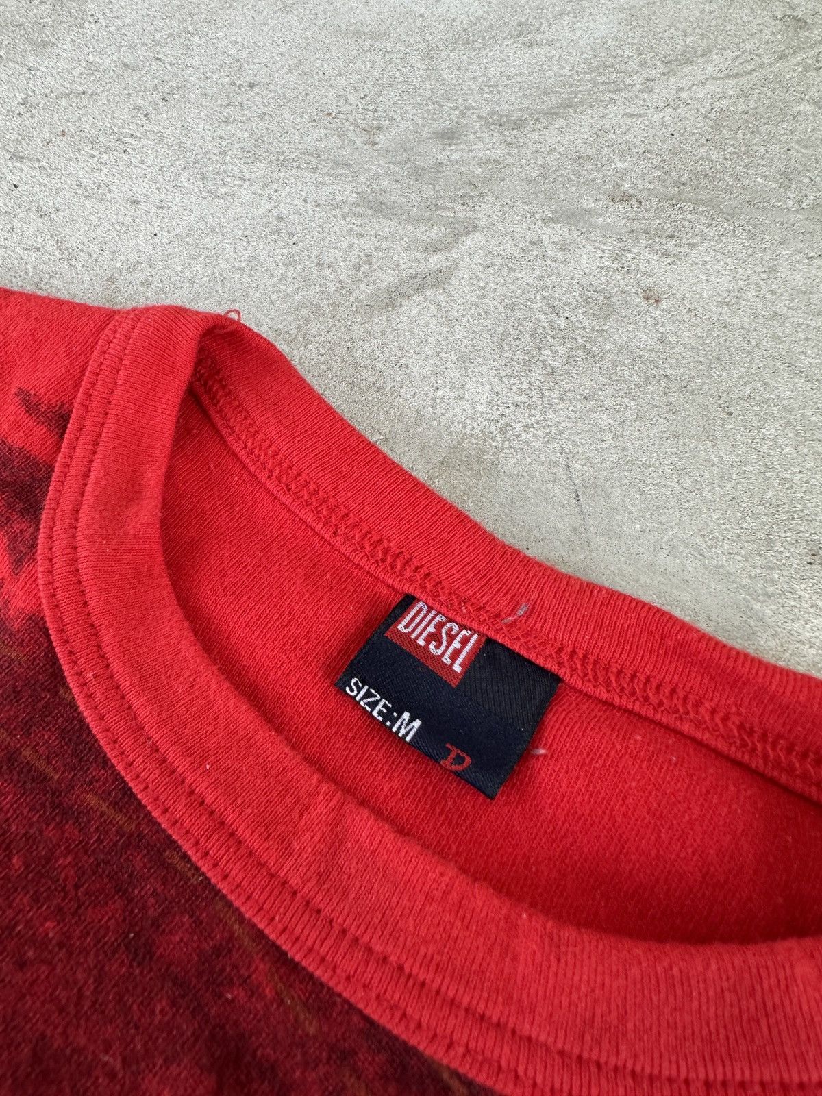 Diesel Vintage Y2K T-Shirt Diesel Big Logo Red S Size US S / EU 44-46 / 1 - 9 Thumbnail