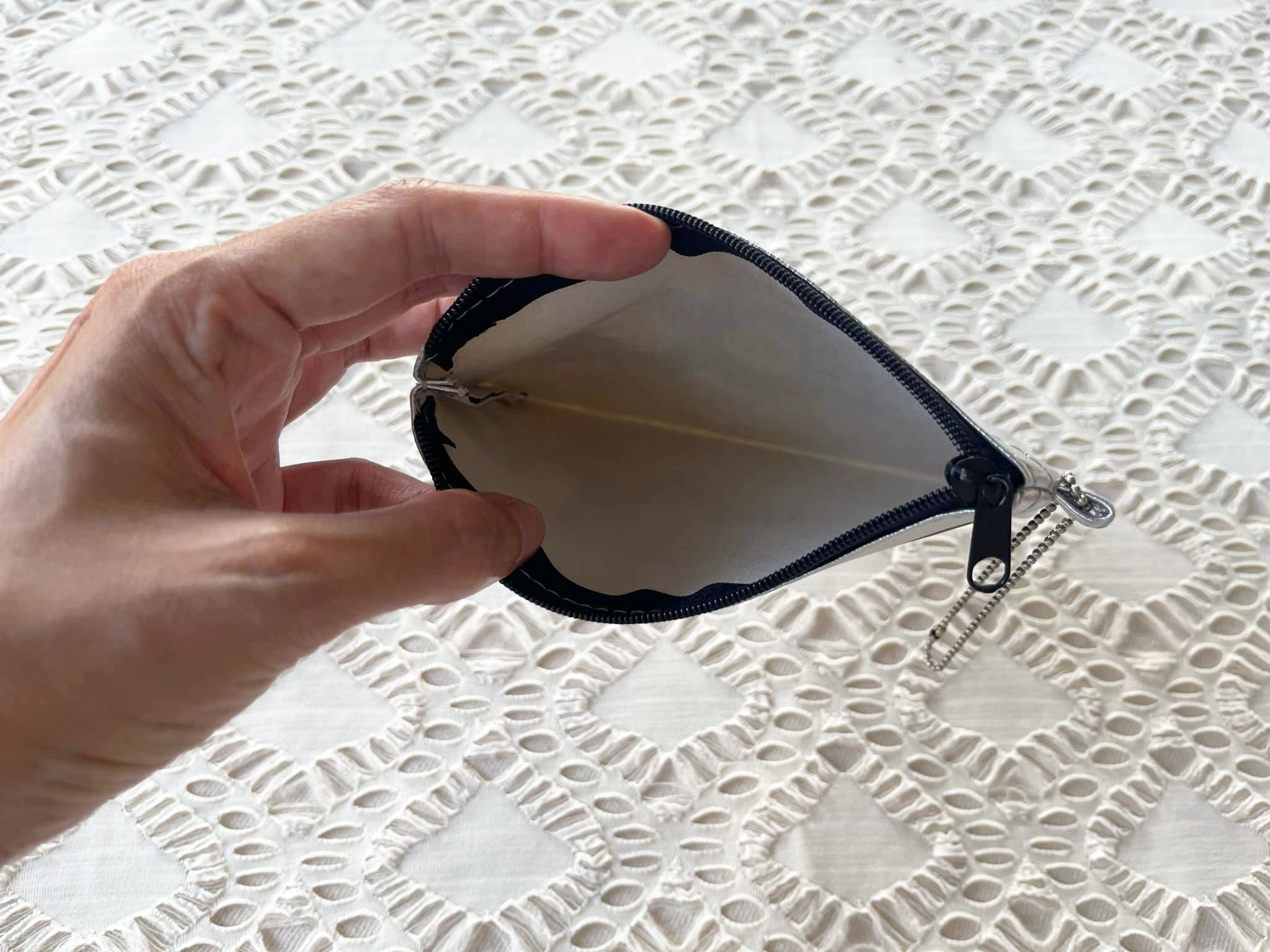 Zucca ZUCCA Silver metallic coin purse with black logo printed Size ONE SIZE - 9 Thumbnail