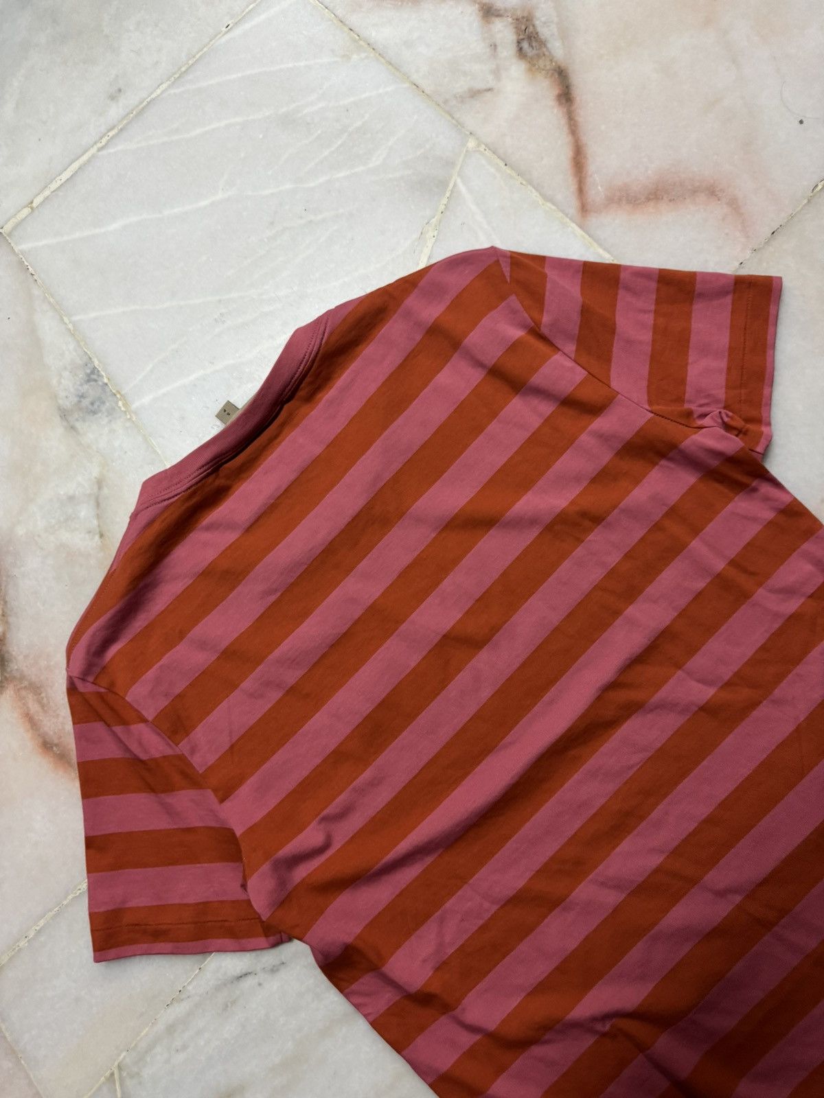 Burberry BURBERRY STRIPE EMBROIDERY LOGO TSHIRT Size US S / EU 44-46 / 1 - 15 Thumbnail