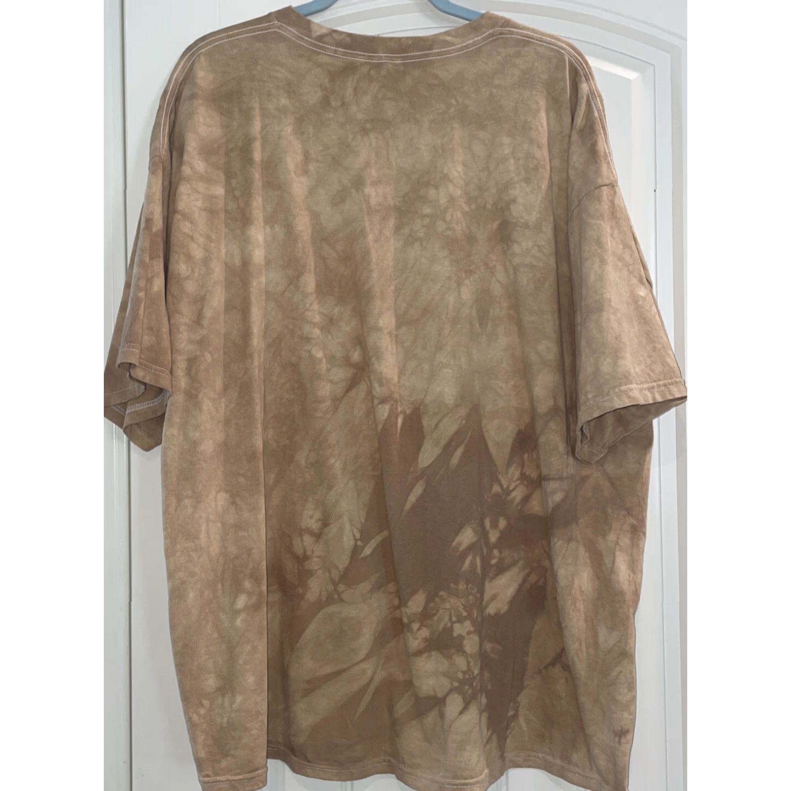 The Mountain VINTAGE The Mountain Shirt Mens 2XL Wolf Tie Dye Tan Beige Crew Neck Short Sleeve 90s Animals Mens Size US XXL / EU 58 / 5 - 6 Thumbnail