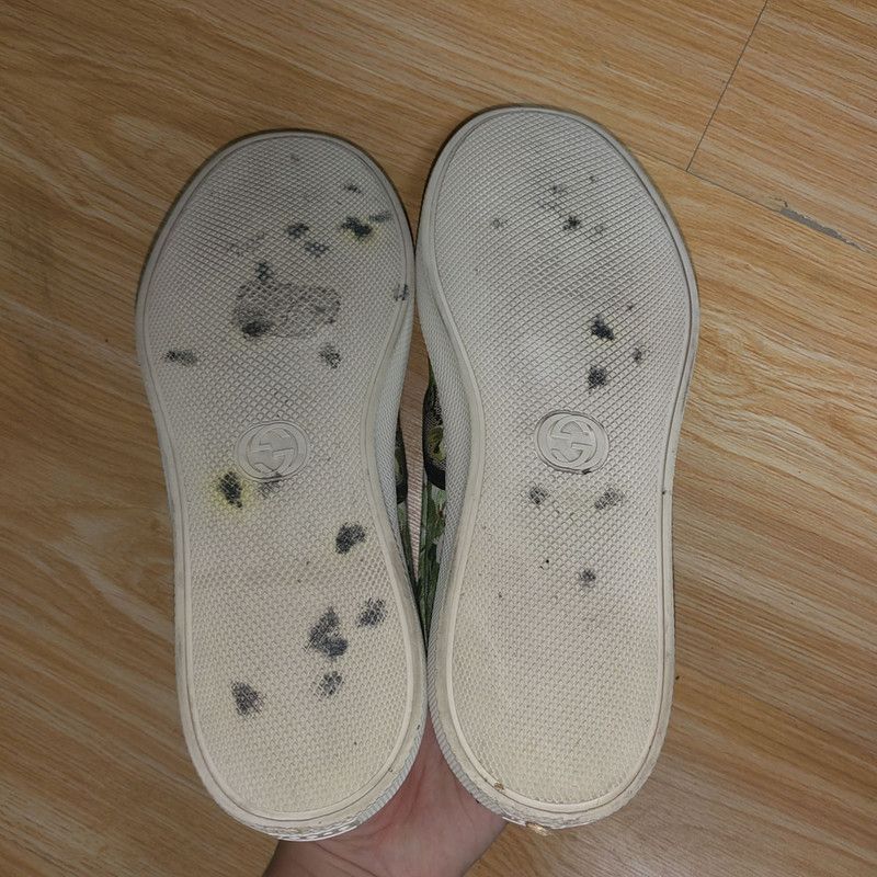 Gucci Gucci Floral Slip-On Sneakers for Men - Size US 8 / EU 41 - 4 Thumbnail