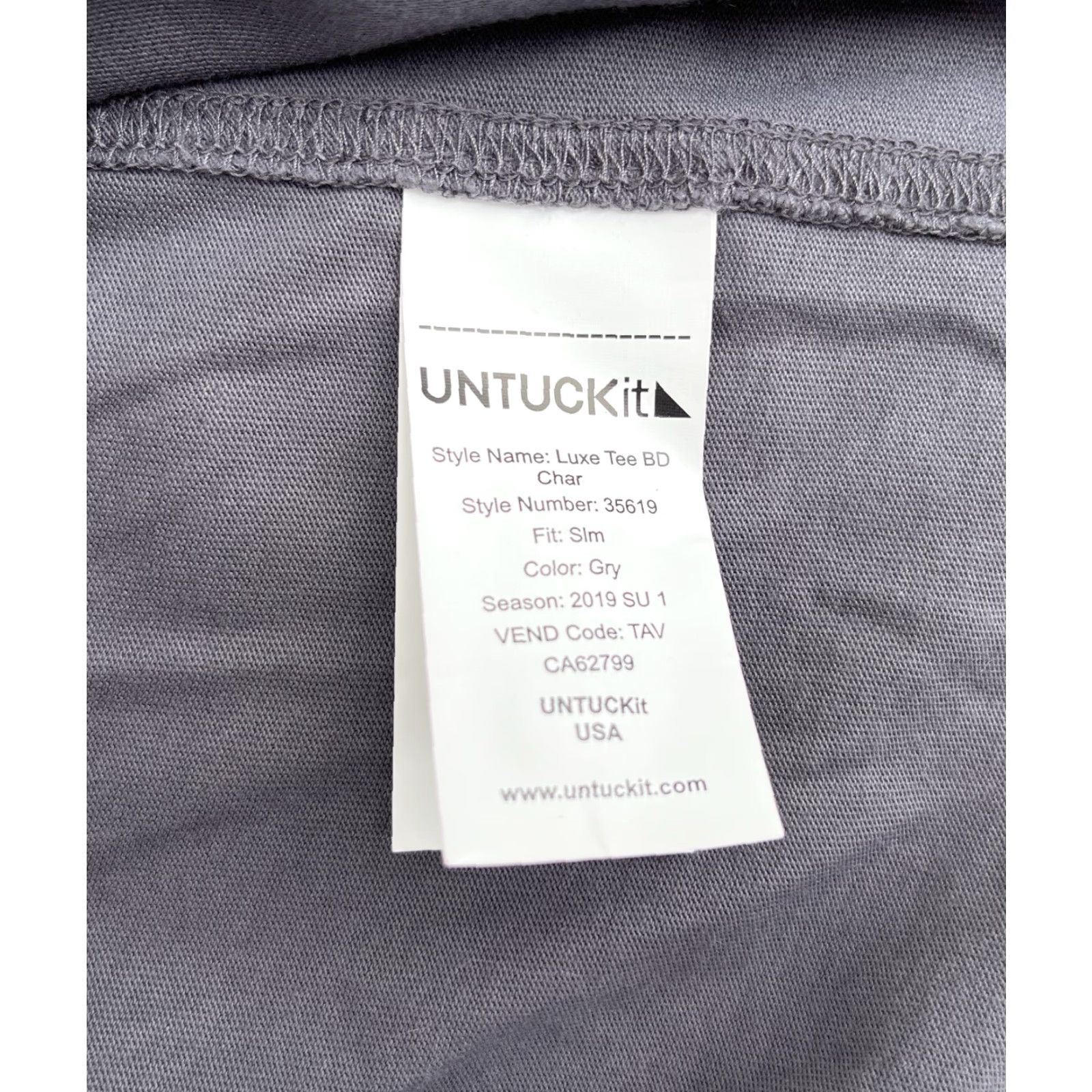 UNTUCKit UNTUCKit Luxe Tee BD Shirt Slim Fit Gray XL UNTUCKit Men Button-Up Shirt Gray Cotton Jersey Long Sleeve Size US XL / EU 56 / 4 - 5 Thumbnail