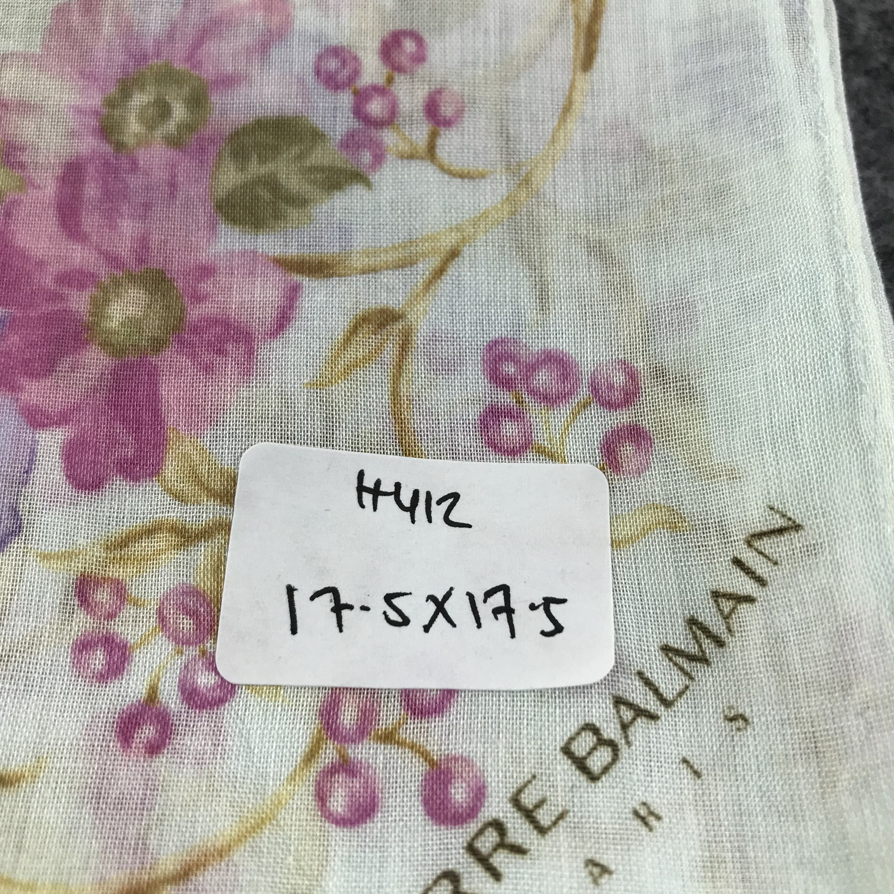 Pierre Balmain Pierre Balmain Floral Handkerchief Neckerchief Bandana H412 Size ONE SIZE - 8 Thumbnail