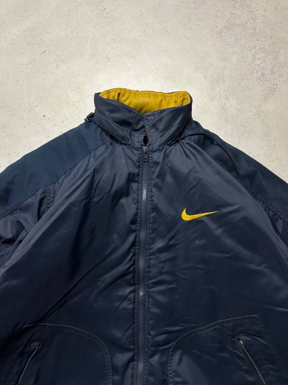 Vintage Vintage Nike Big Swoosh Winter Puffer Jacket Y2K M Size US M / EU 48-50 / 2 - 4 Thumbnail