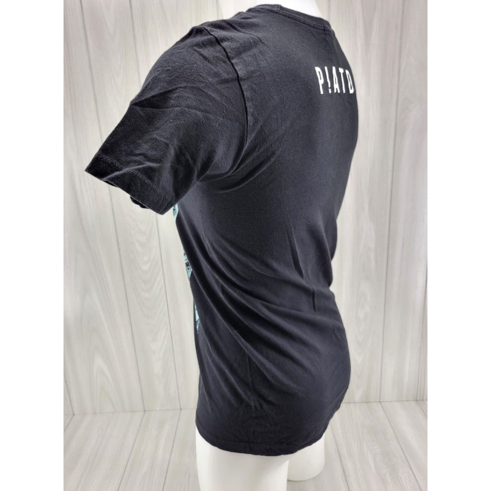 Vintage Womens T-Shirt Panic! At The Disco Band Concert 2000s Era Pacific Black Small Size S / US 4 / IT 40 - 7 Thumbnail