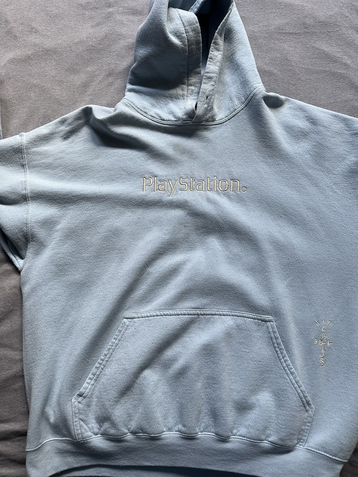 Travis Scott Playstation Motherboard Hoodie Baby Blue Size US L / EU 52-54 / 3 - 1 Thumbnail