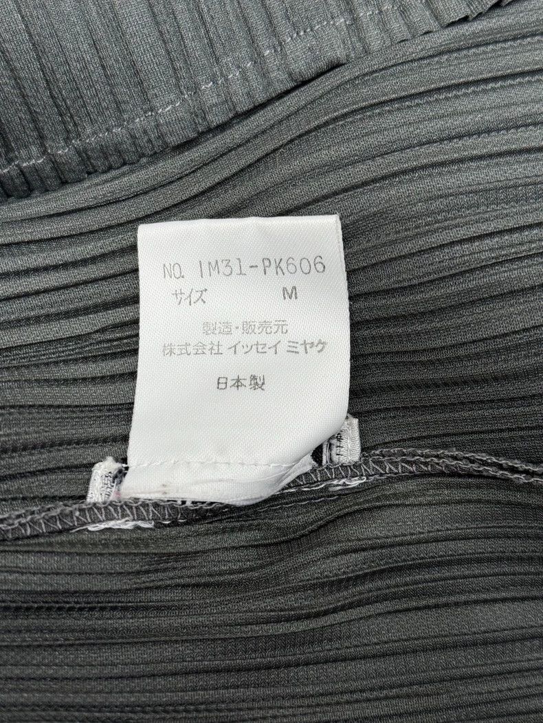 Issey Miyake Issey Miyake Grey pleated top Size M / US 6-8 / IT 42-44 - 4 Thumbnail