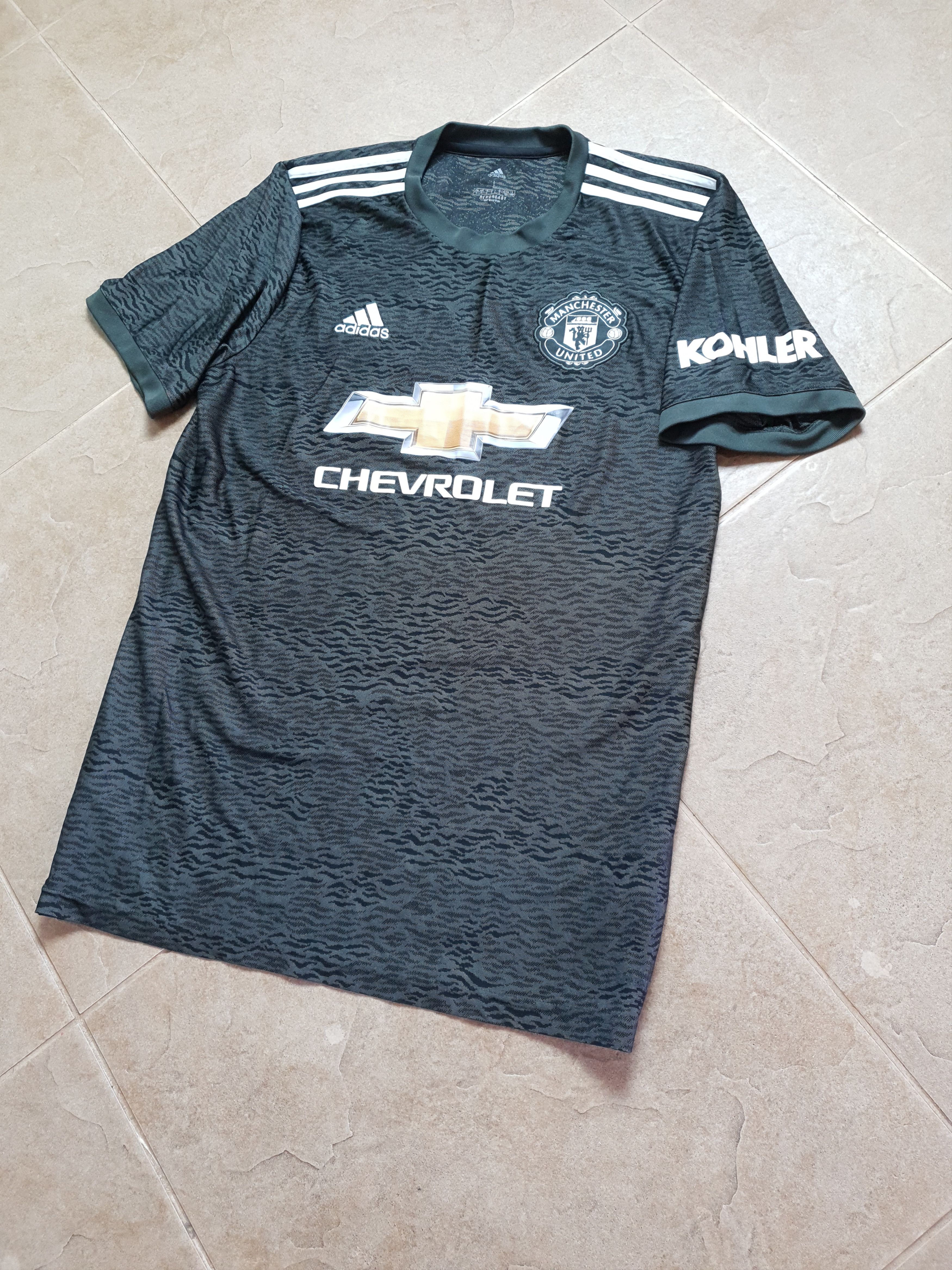 Adidas FC Manchester United size L Adidas football jersey 20/21 Size US L / EU 52-54 / 3 - 8 Thumbnail