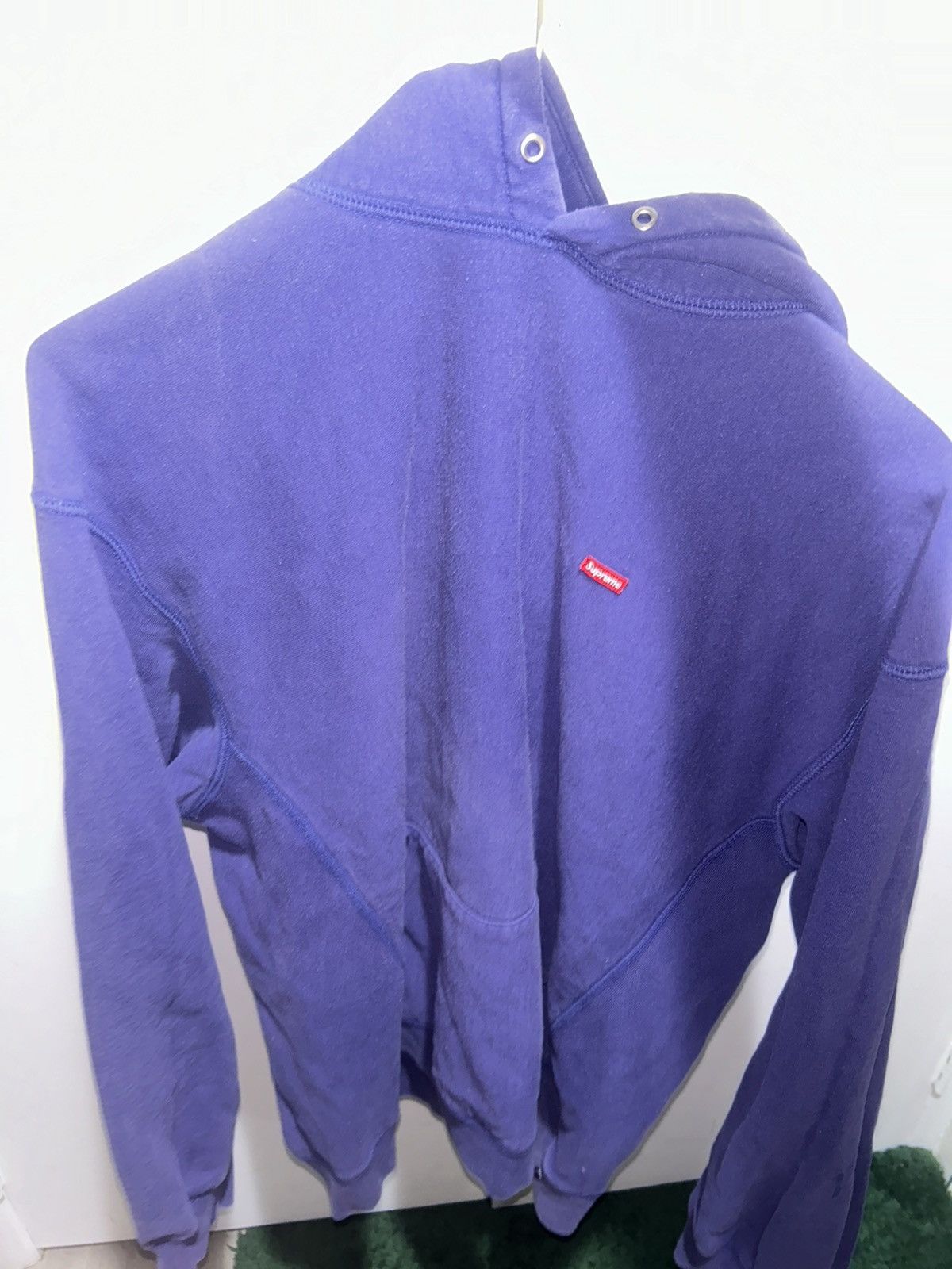 Supreme Supreme Small Box Logo Hoodie Size Xl Size US XL / EU 56 / 4 - 1 Thumbnail