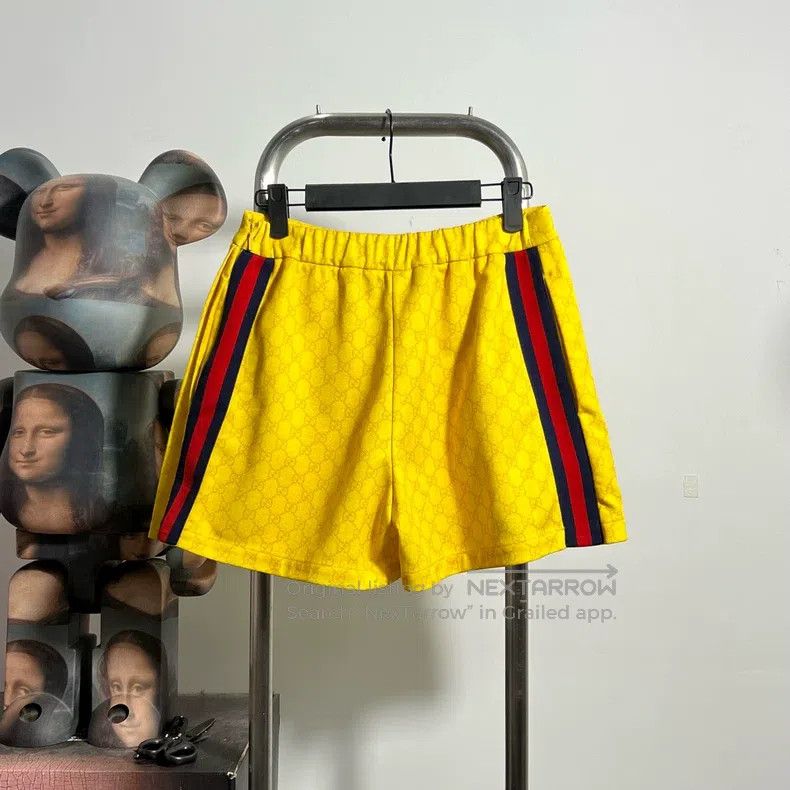 Gucci Gucci SizeS Full Print Shorts Size US 27 - 1 Thumbnail