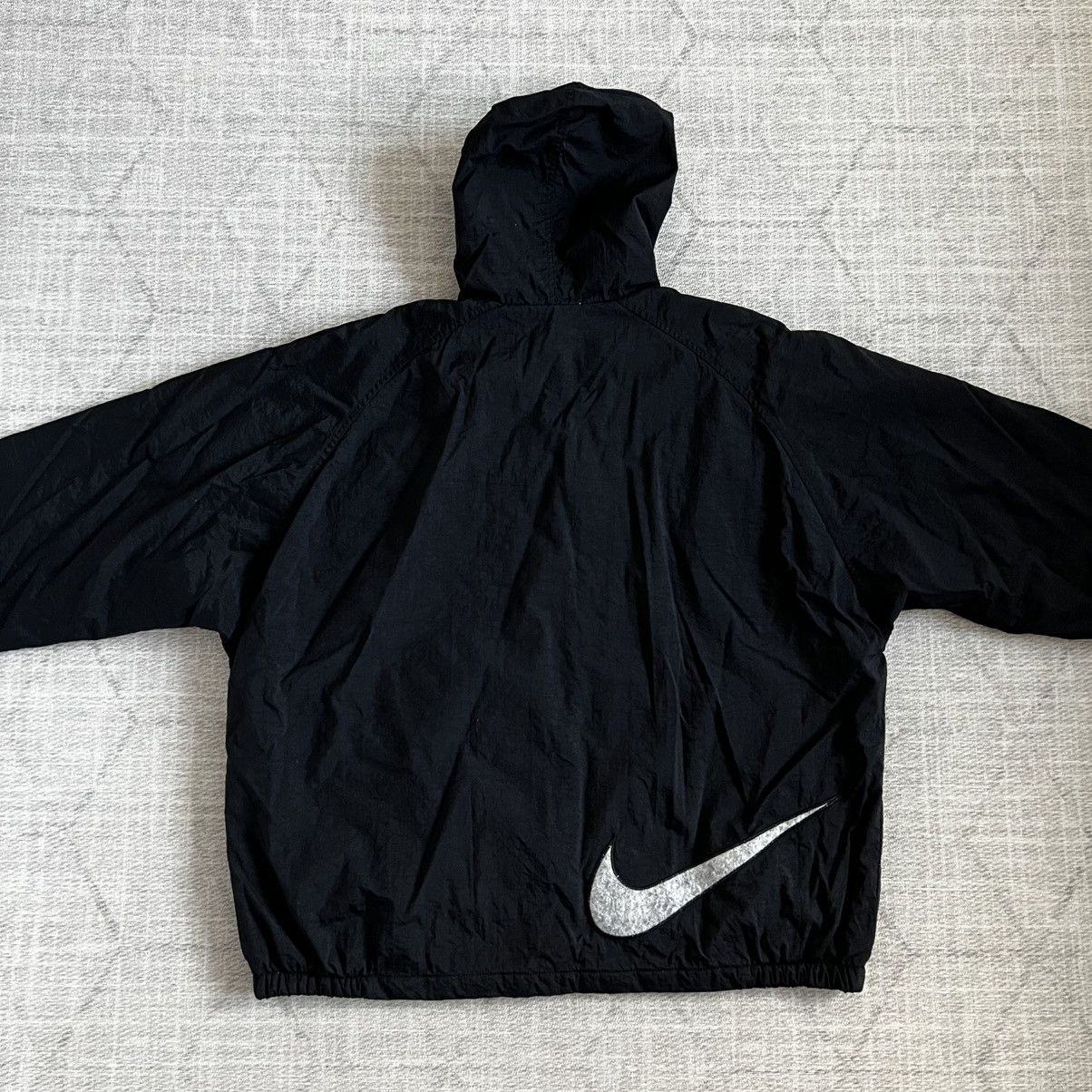 Nike Vintage 1990s Nike Air Swoosh Black Hooded Puffer Jacket Size US XL / EU 56 / 4 - 5 Thumbnail