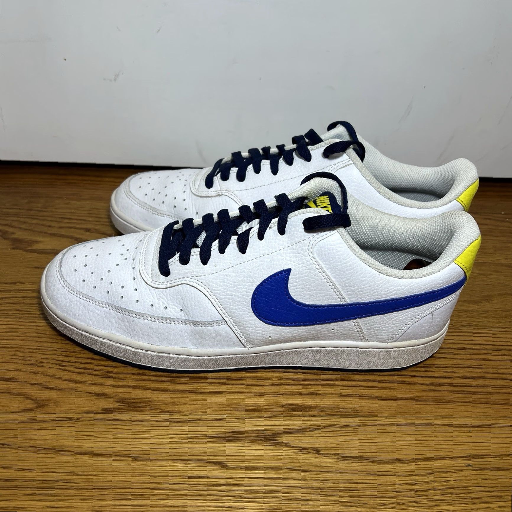 Nike Men's Nike Court Vision Lo White-Hyper Royal-Blue Void DM1187 102 Size 11 Mens Size US 11 / EU 44 - 5 Thumbnail