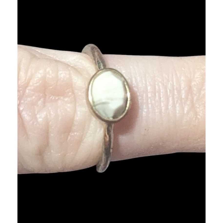 Other Minimalist Gold And White Faceted Stone Fashion Ring Size 7 Size ONE SIZE - 13 Thumbnail