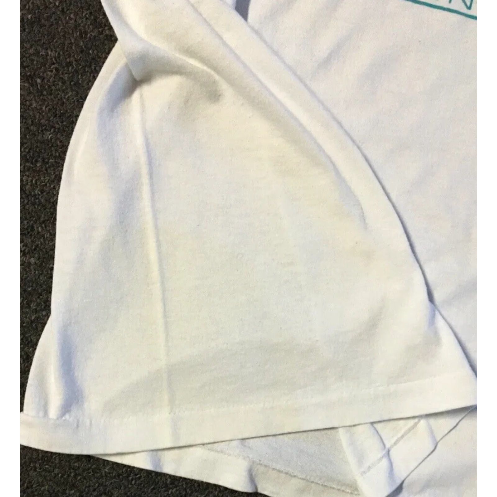 Vintage VINTAGE 90s Hawaii Island Faded Shirt S White Beach Water Graphic Tee Men's Size US S / EU 44-46 / 1 - 6 Thumbnail