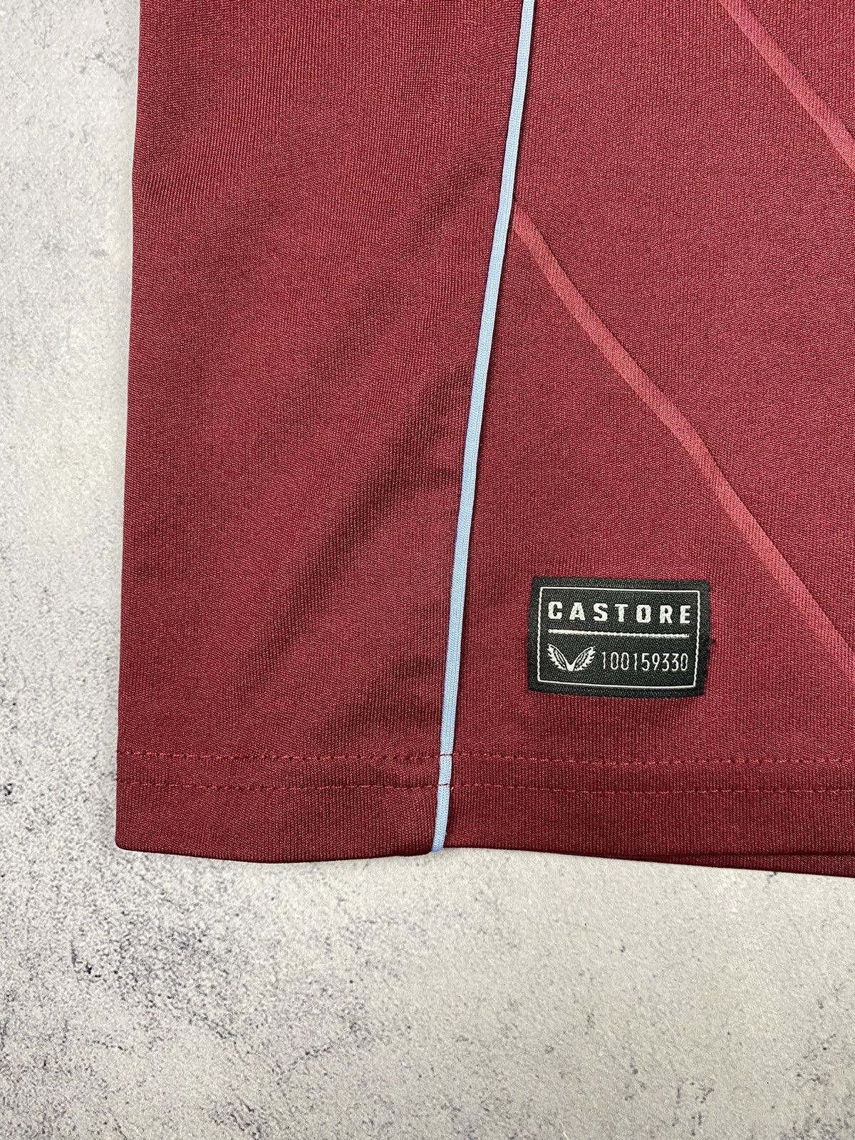 Castore Castore Aston Villa Soccer Jersey Size US M / EU 48-50 / 2 - 8 Thumbnail