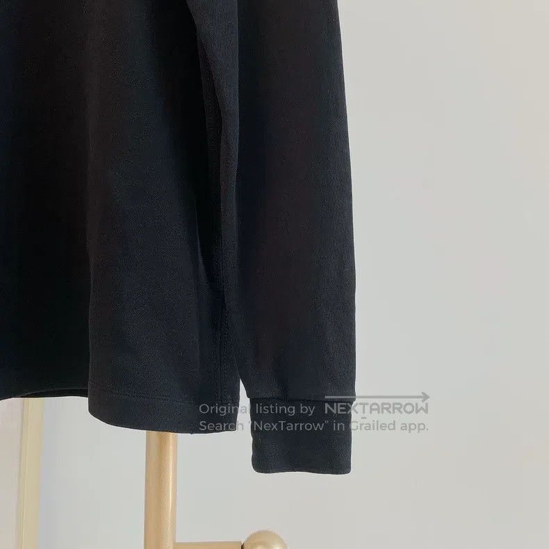 Louis Vuitton Louis Vuitton Black Long Sleeve Size US S / EU 44-46 / 1 - 5 Thumbnail