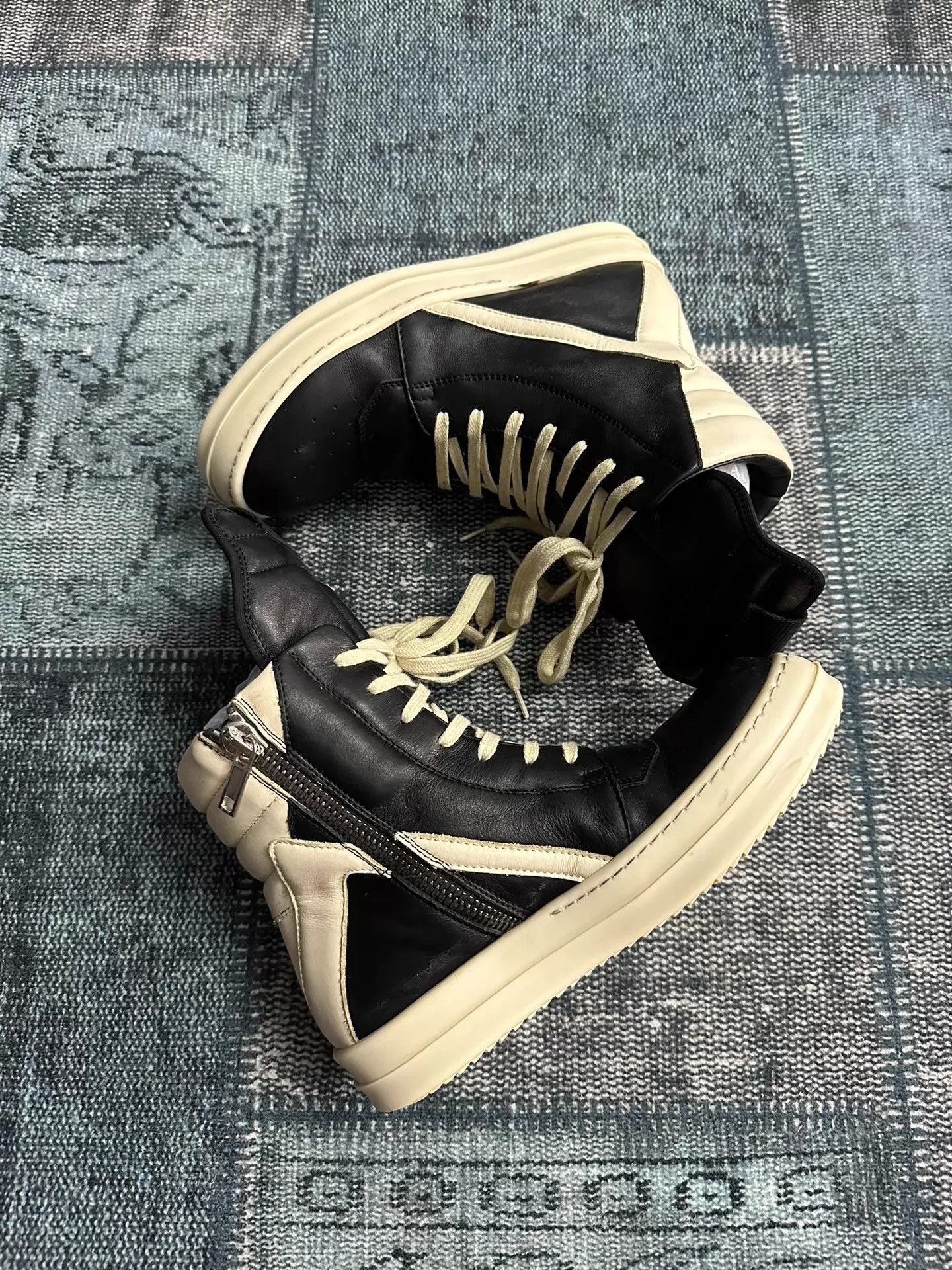 Rick Owens Rick Owens New Triangle Lambskin 38 Size US 7.5 / IT 37.5 - 1 Thumbnail