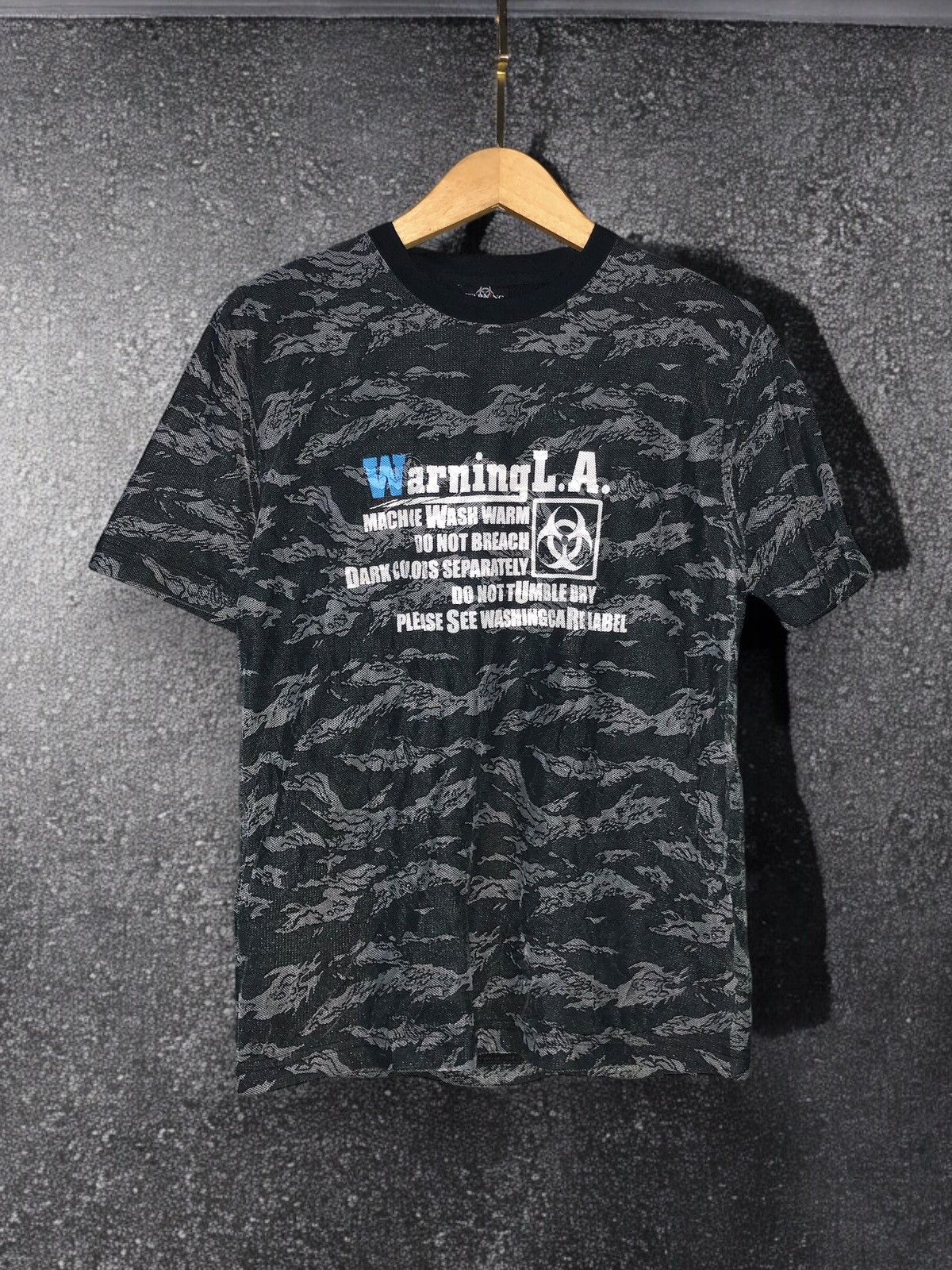Japanese Brand Street Gear WARNING Biohazard Mesh Tribal Layered T-Shirt Size US L / EU 52-54 / 3 - 1 Thumbnail